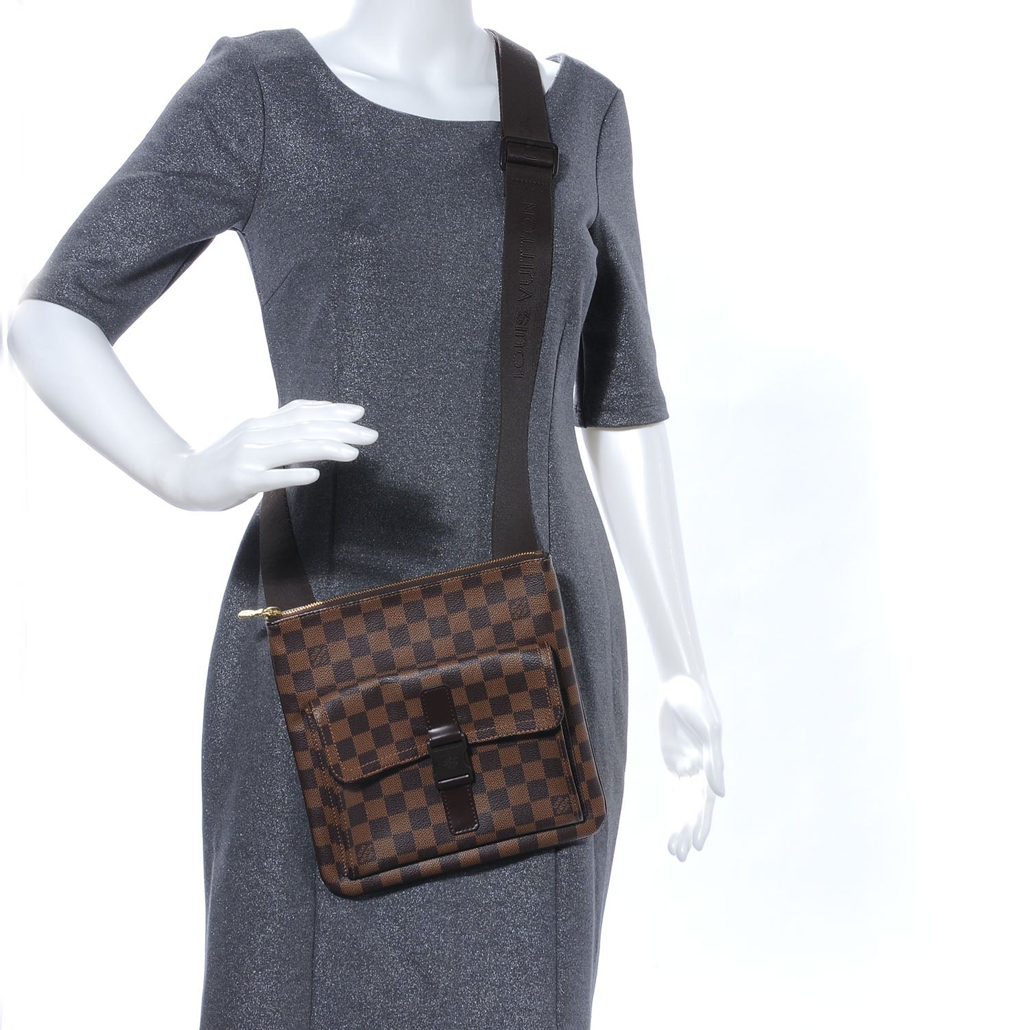 Louis Vuitton Damier Ebene Pochette Melville 2 of 8