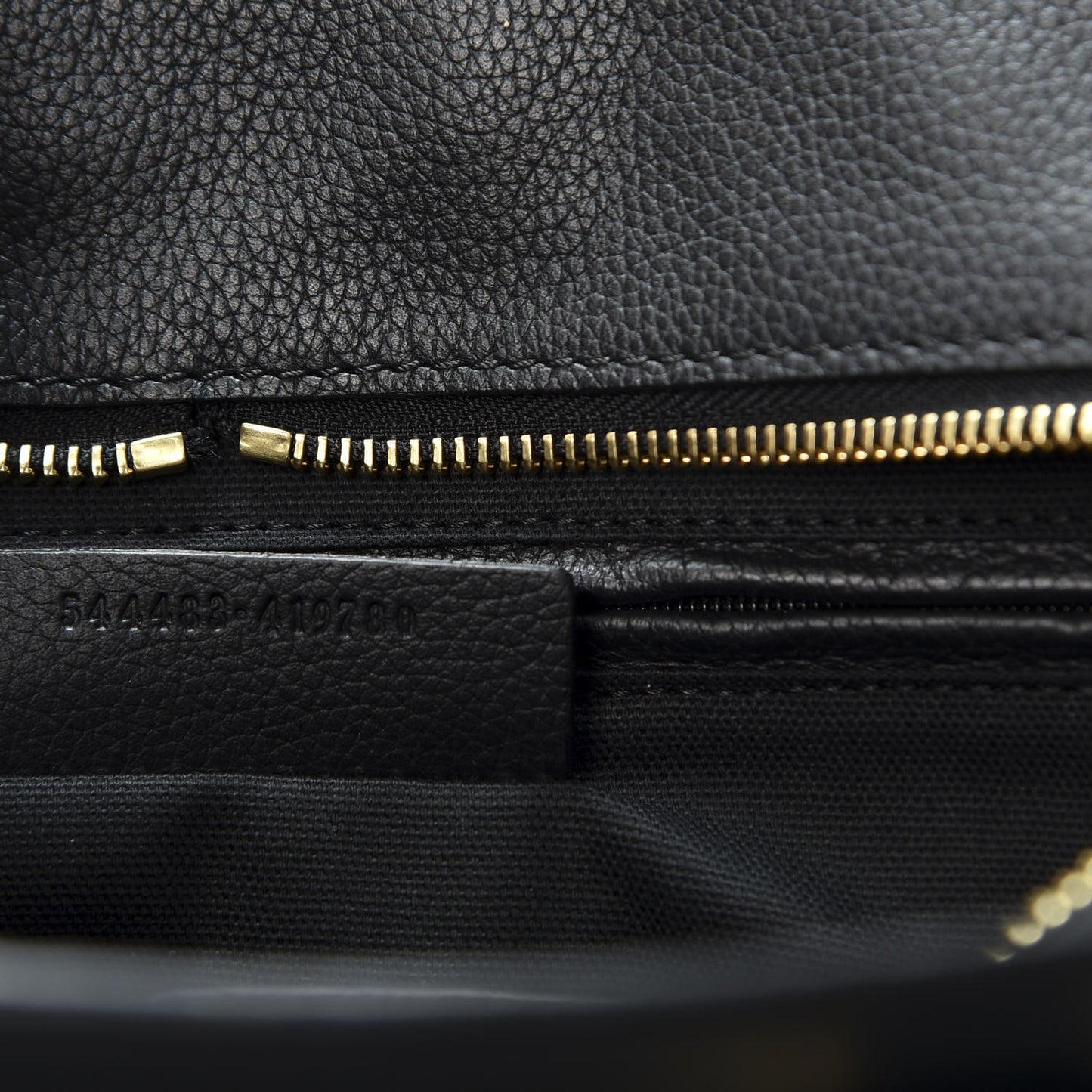 Pebbled Calfskin Small Skull Padlock Zip Around Tote Black