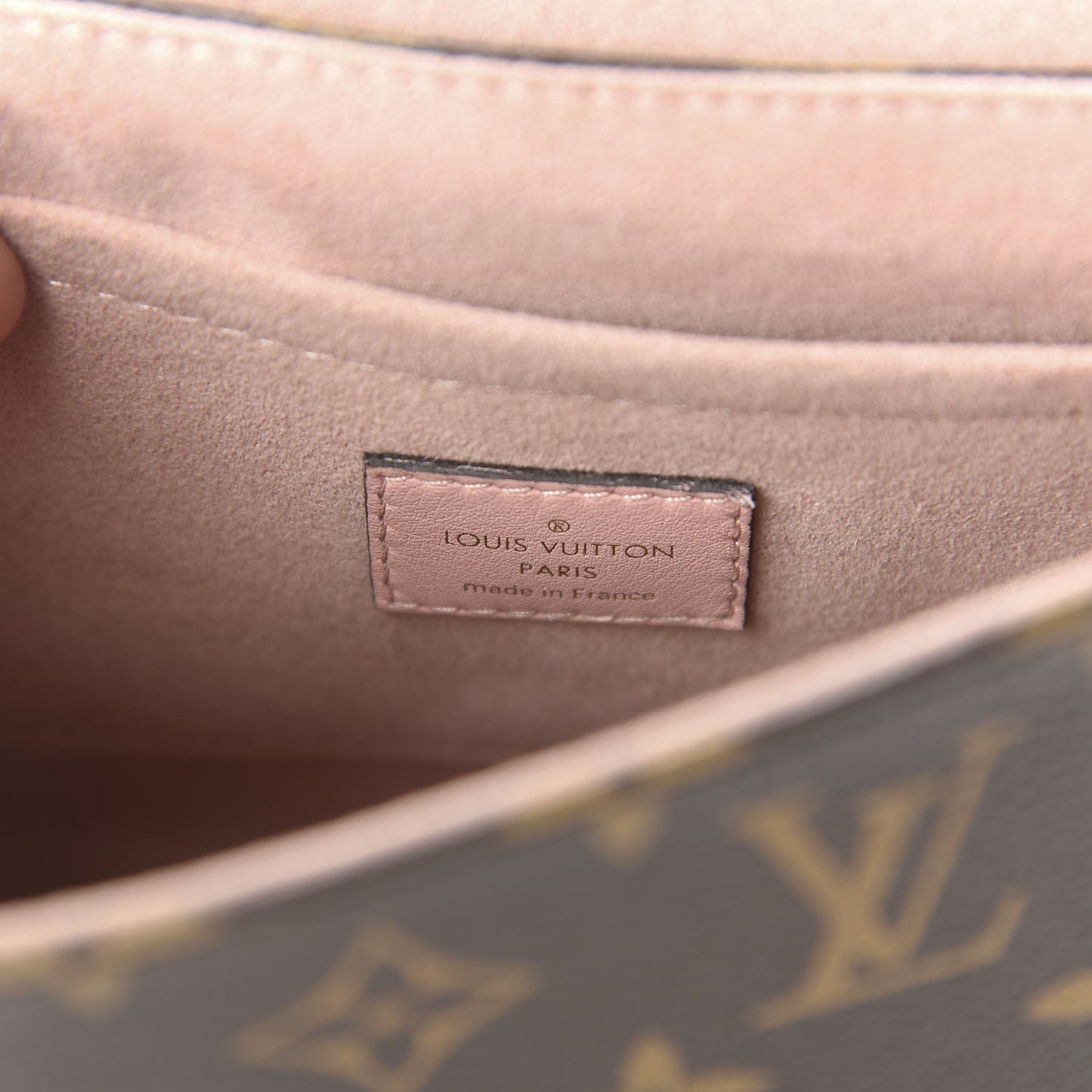 Monogram Locky BB Rose Poudre