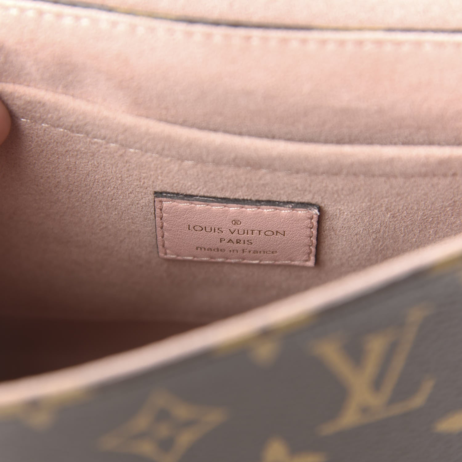 Louis Vuitton Monogram Locky BB Rose Poudre 8 of 11