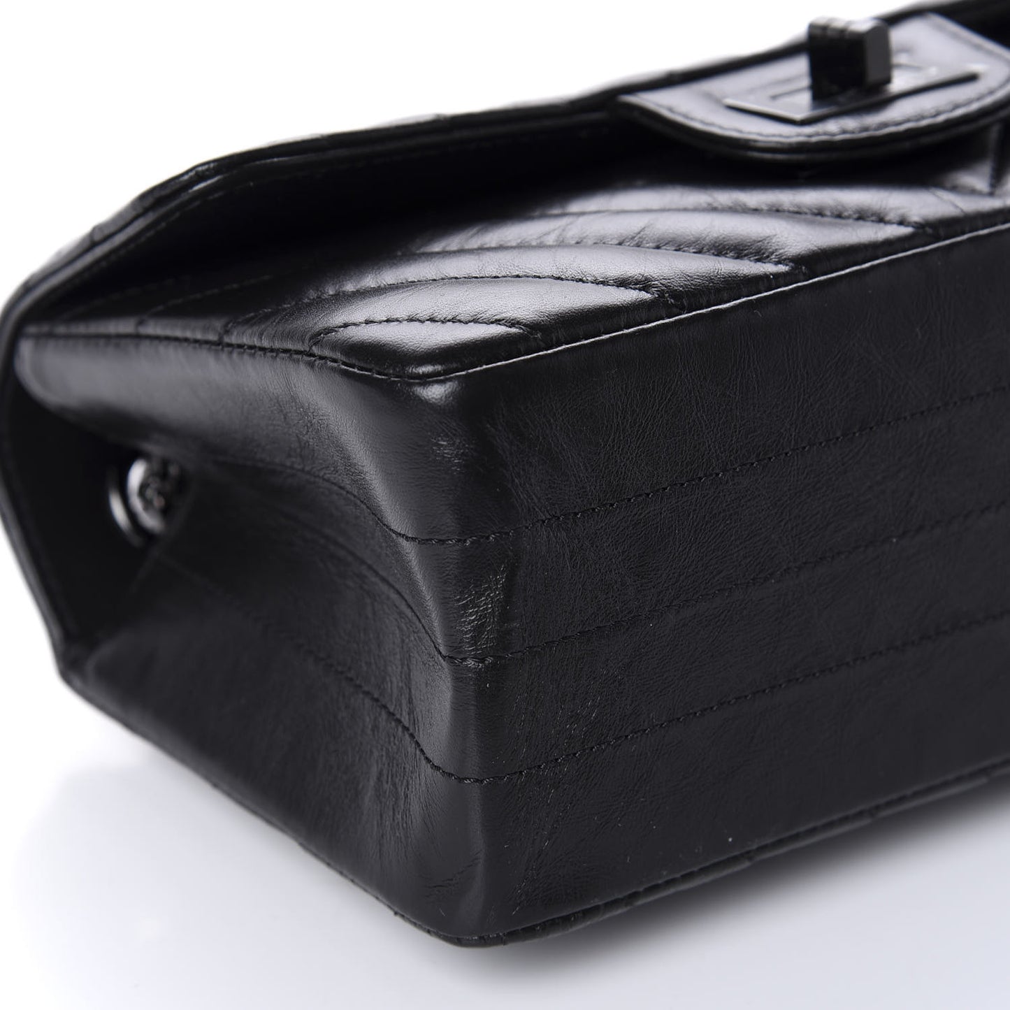 Aged Calfskin Chevron Quilted 2.55 Reissue Mini Flap So Black