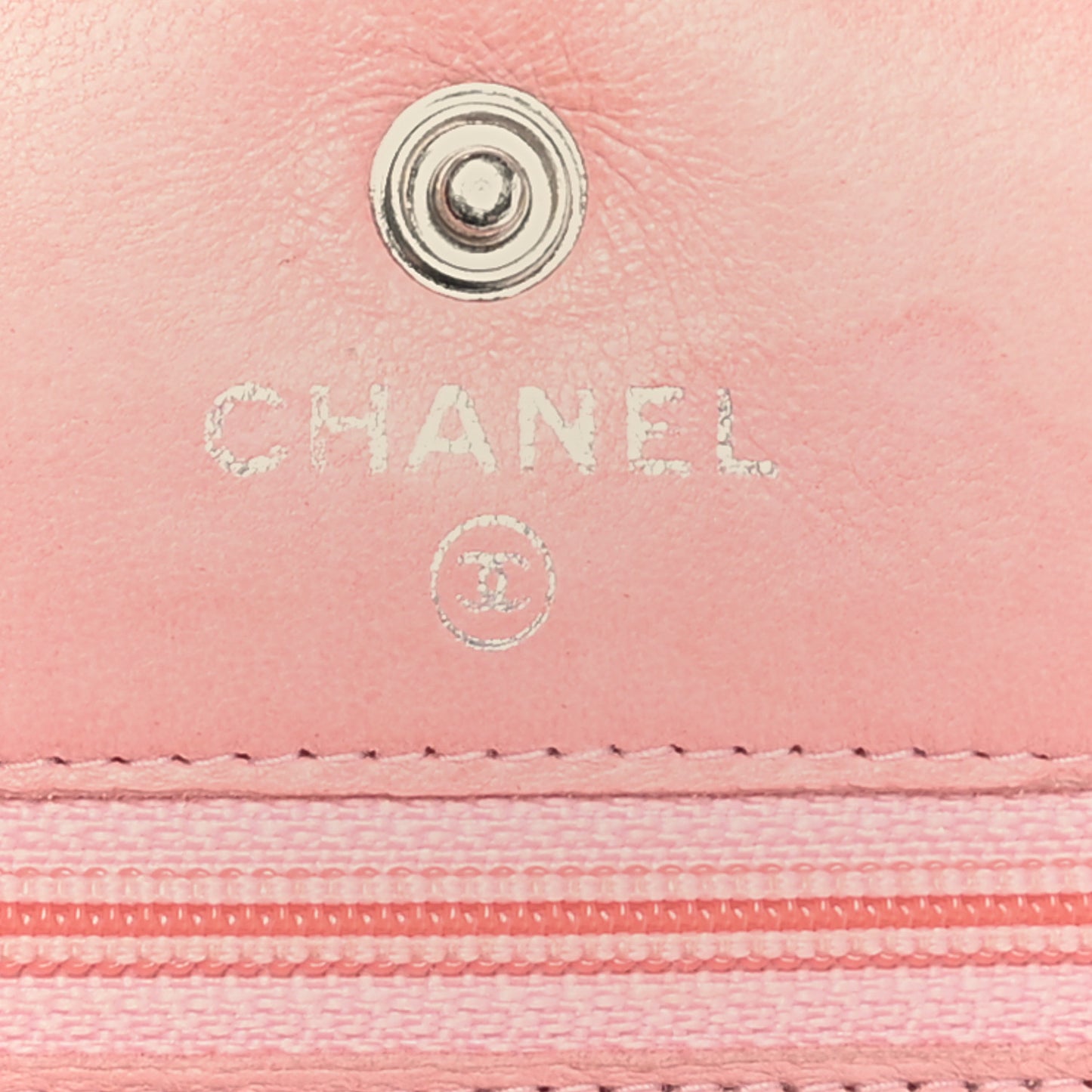 Caviar Timeless CC Wallet on Chain WOC Pink