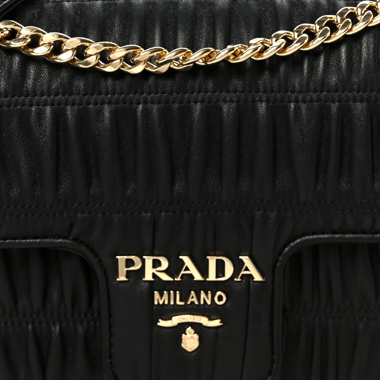 Nappa Gaufre Medium Chain Flap Shoulder Bag Black