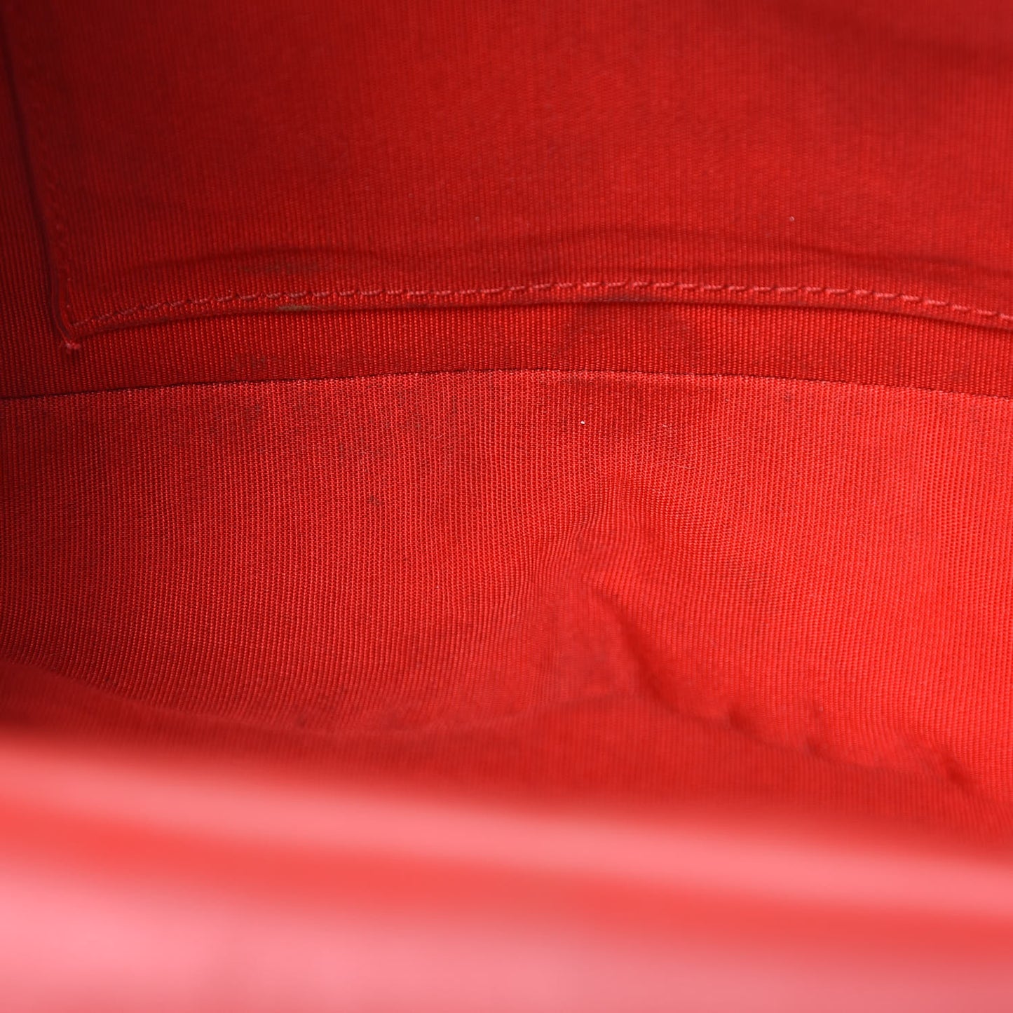Lambskin Quilted New Medium Boy Flap Red
