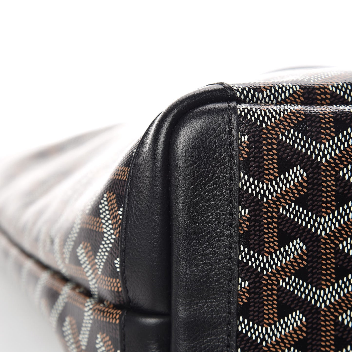 Goyardine Artois PM Black