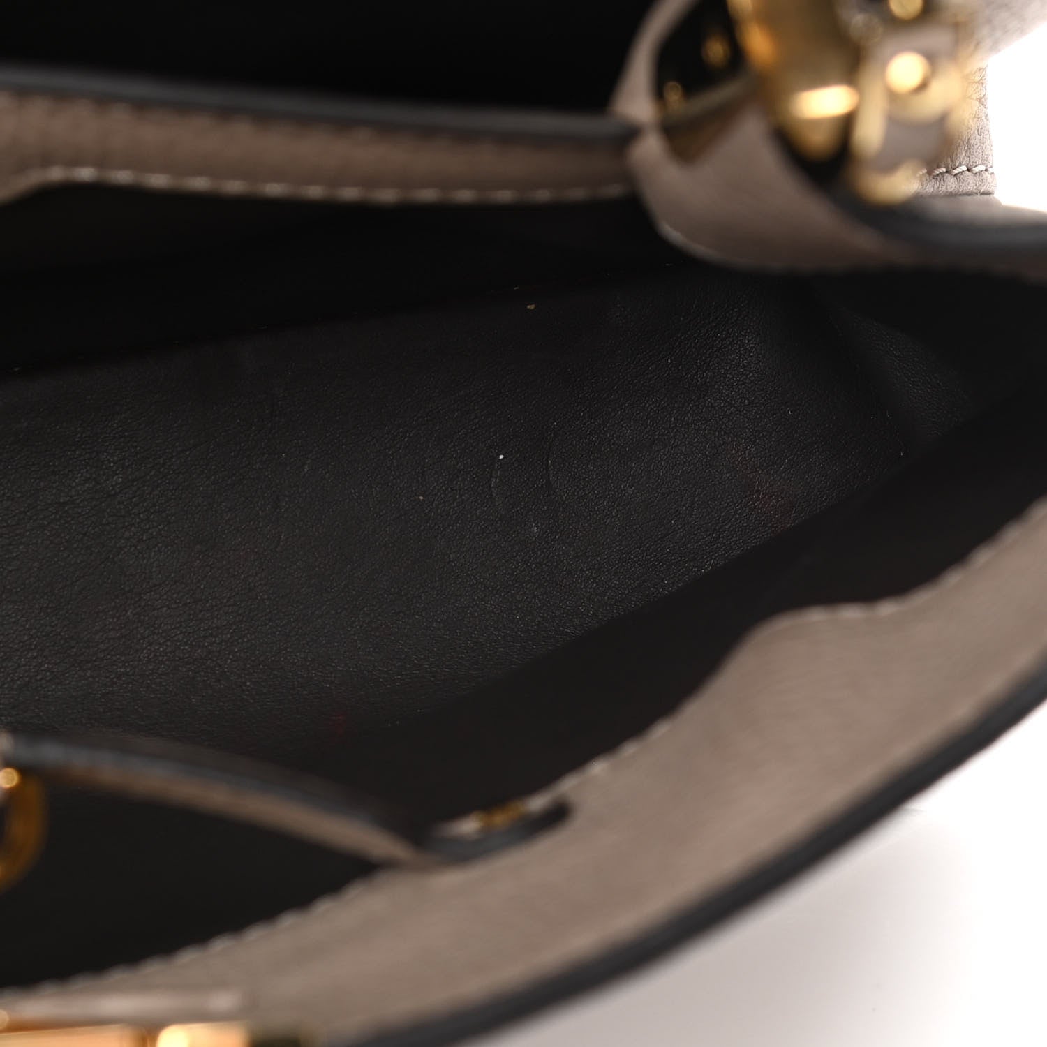 Louis Vuitton Taurillon Capucines PM Galet 11 of 12