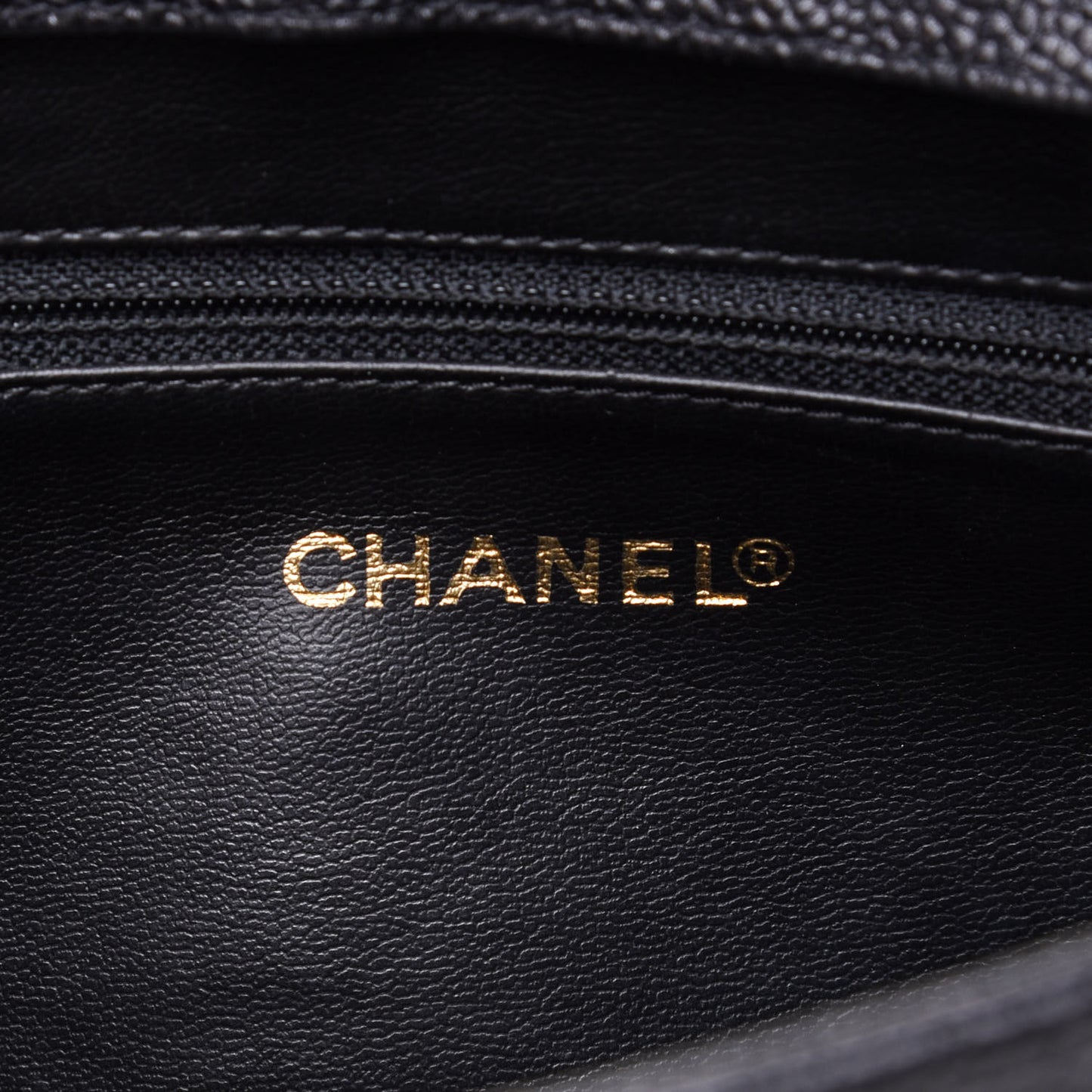 Caviar CC Shoulder Bag Black
