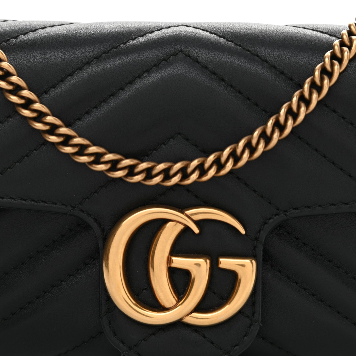 Calfskin Matelasse Super Mini GG Marmont Shoulder Bag Black
