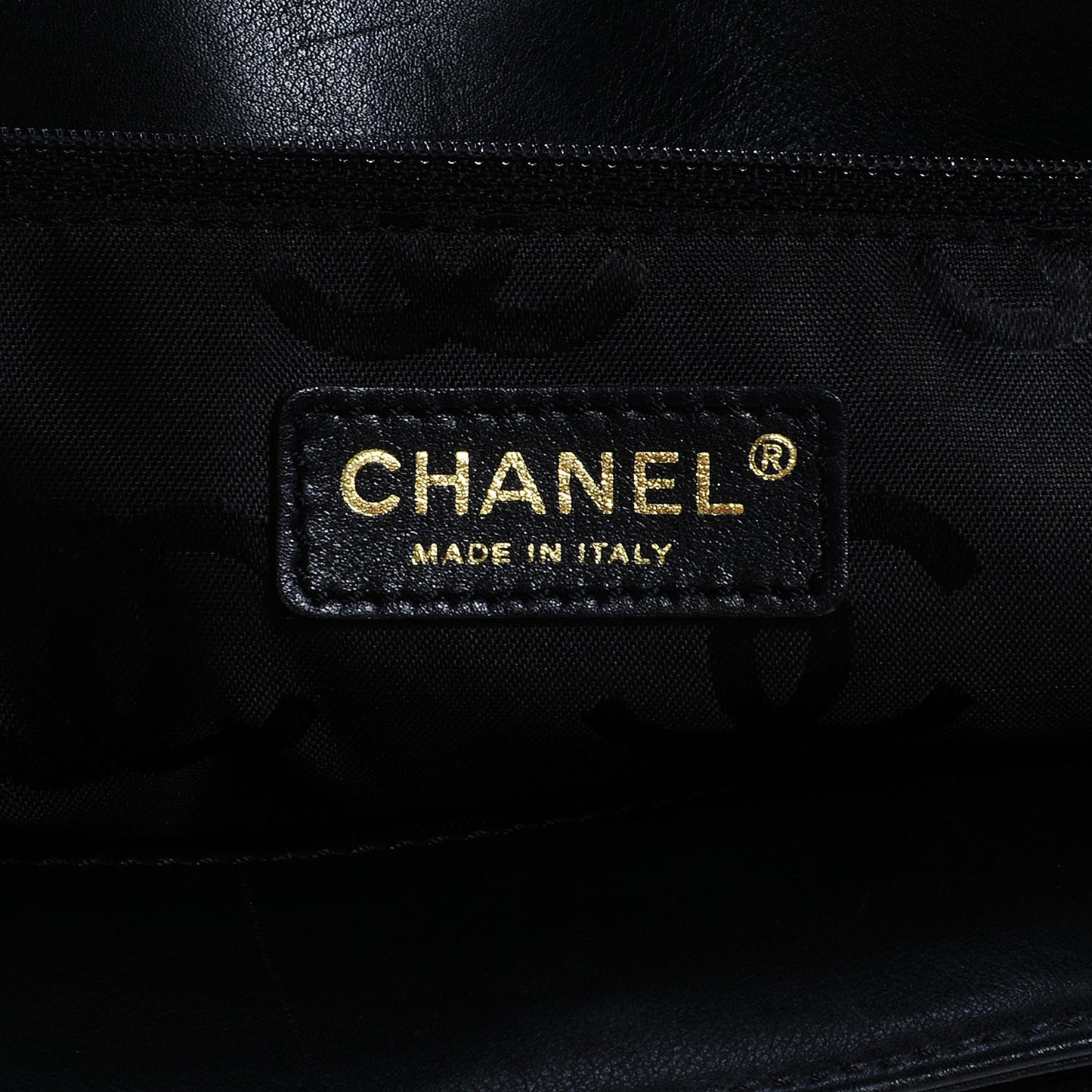 Leather Contrast Stitch Surpique Shopping Tote Black