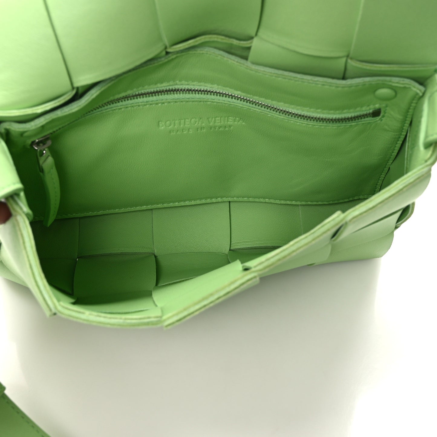 Lambskin Maxi Intrecciato Cassette Crossbody Bag Pistachio