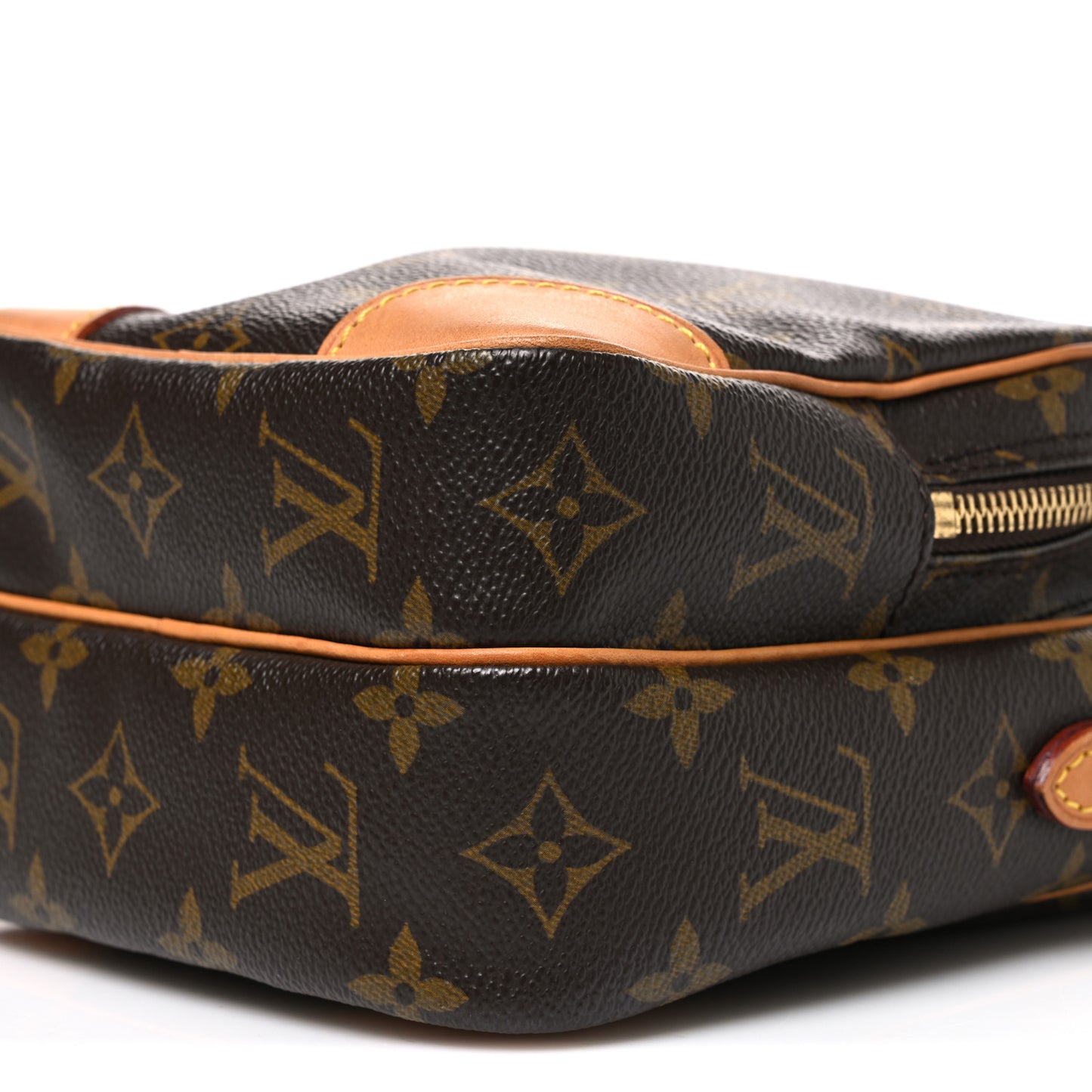 Monogram Amazone