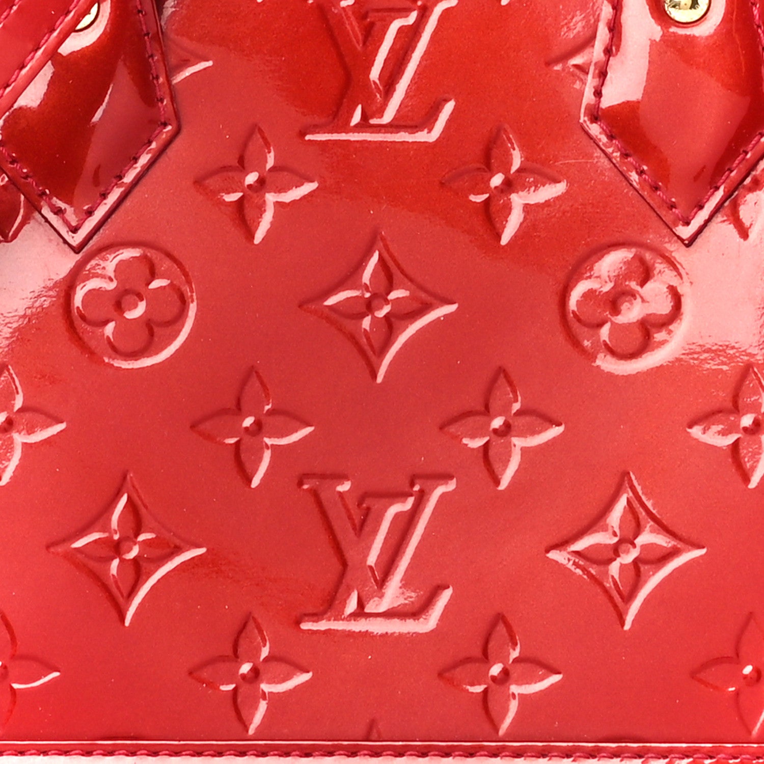 Louis Vuitton Vernis Alma BB Pomme D'Amour 10 of 12