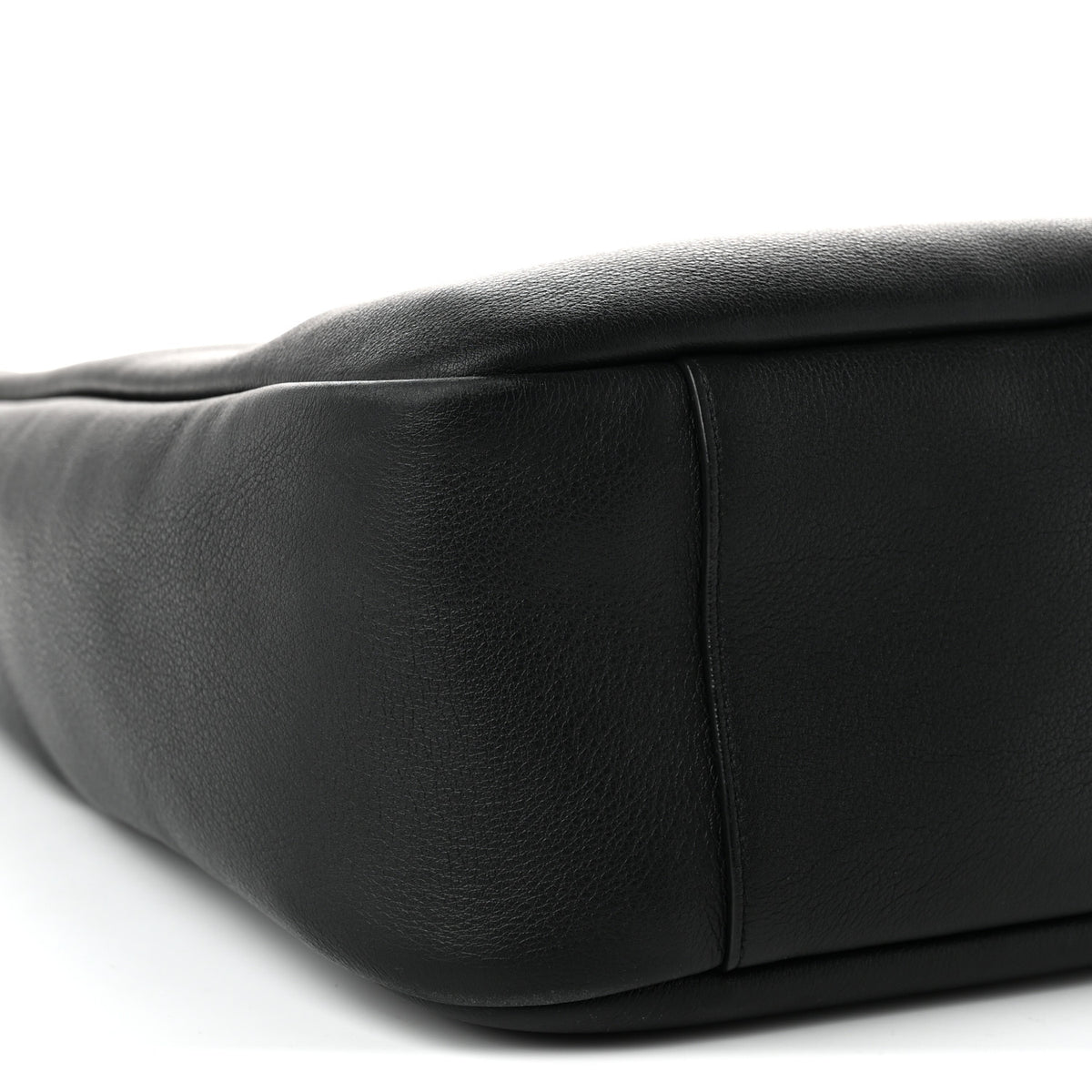 Smooth Calfskin Large Le 5 A 7 Soft Hobo Black