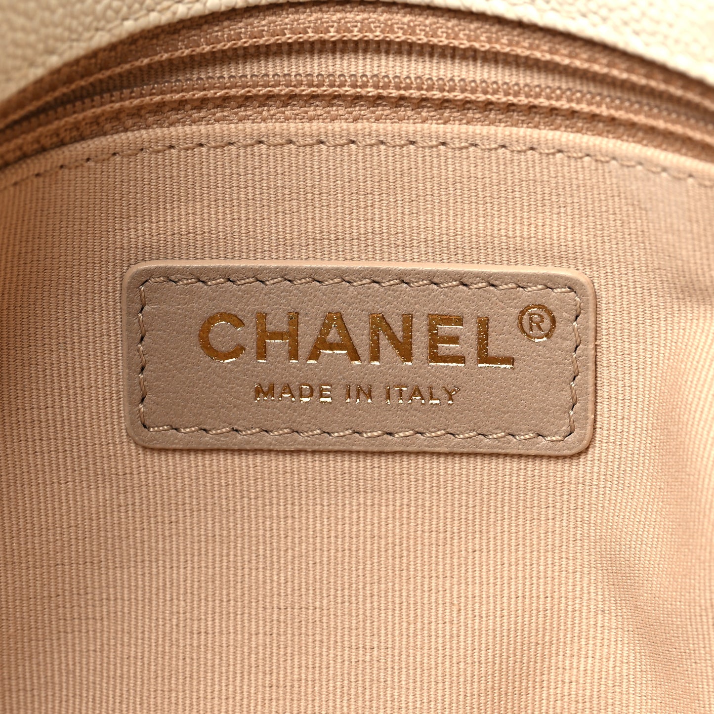 Shiny Caviar Quilted Small Chain Melody Flap White