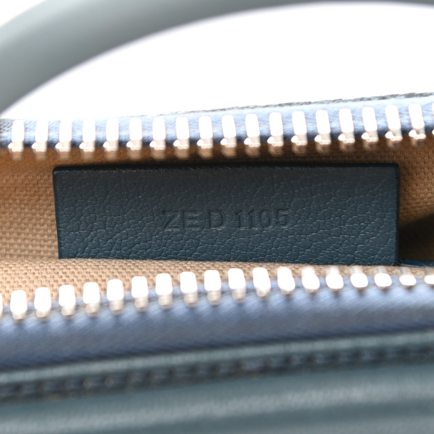 Givenchy Sugar Goatskin Small Antigona Mineral Blue 7 of 15