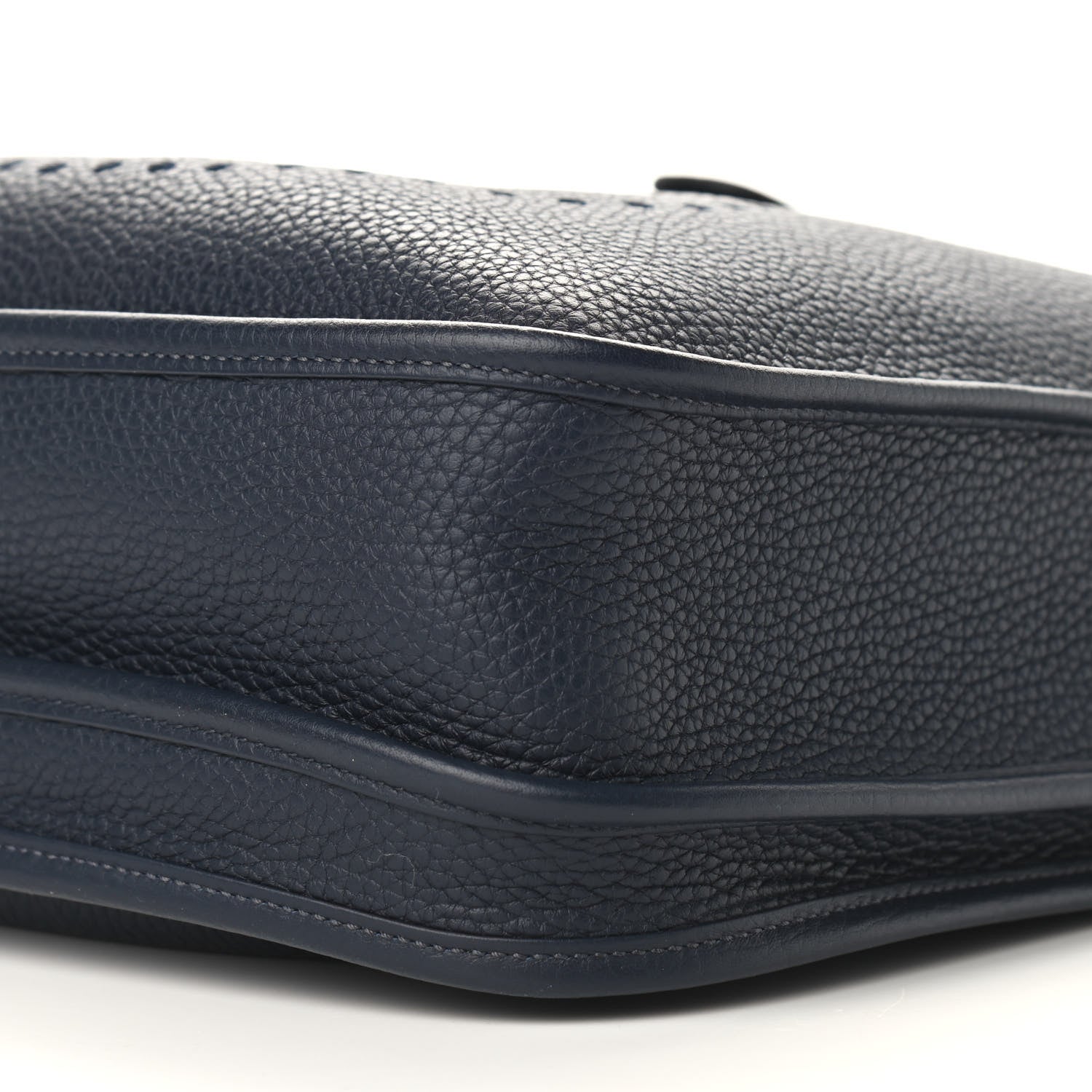 Hermes Taurillon Clemence Evelyne III PM Bleu Nuit 9 of 9