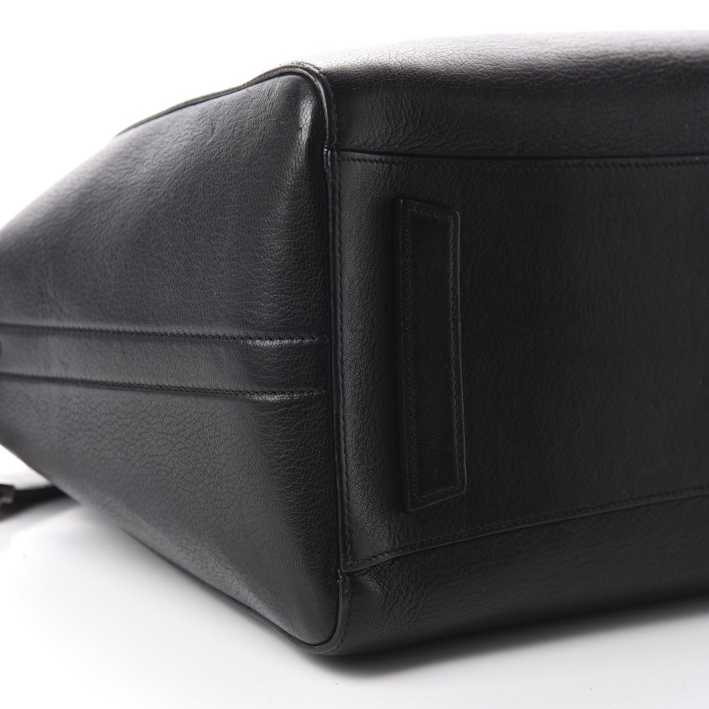 Sugar Goatskin Medium Antigona Black