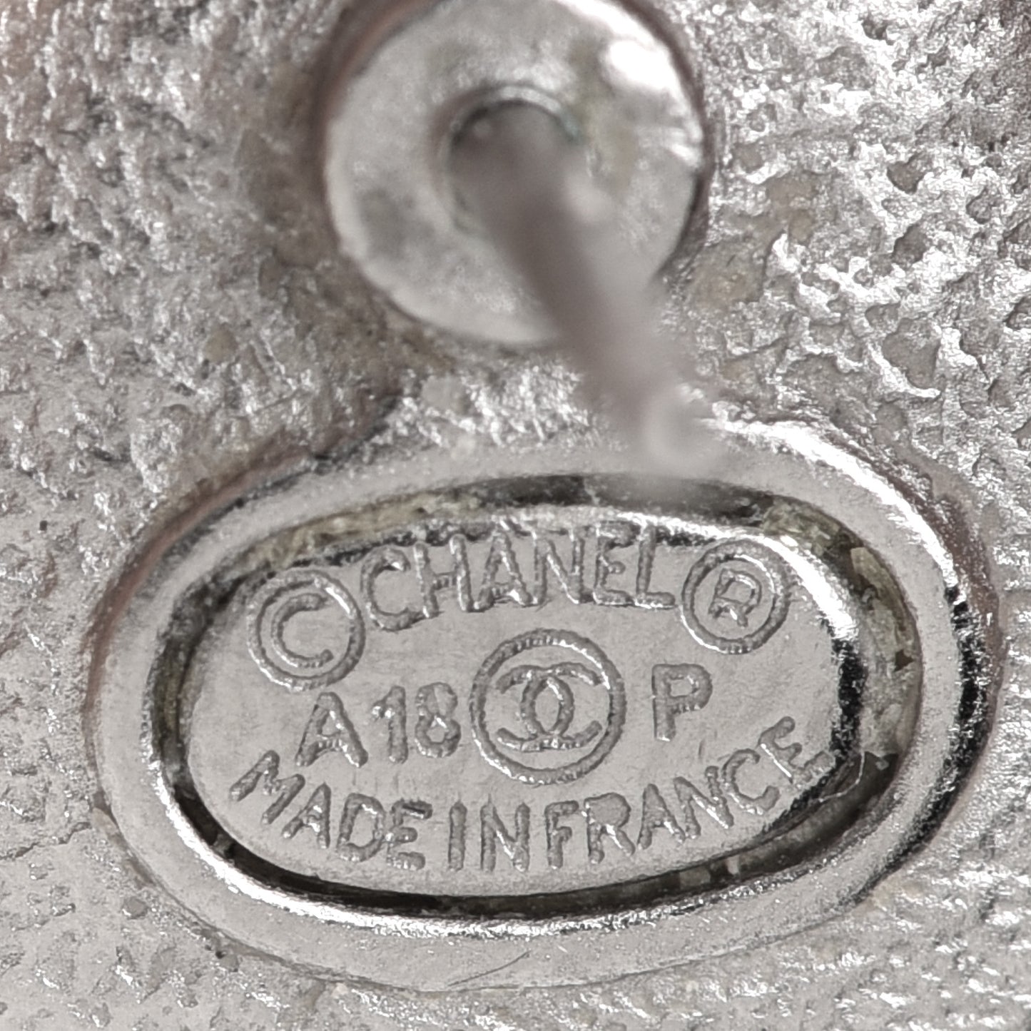 Pearl Crystal CC Round Earrings Gold