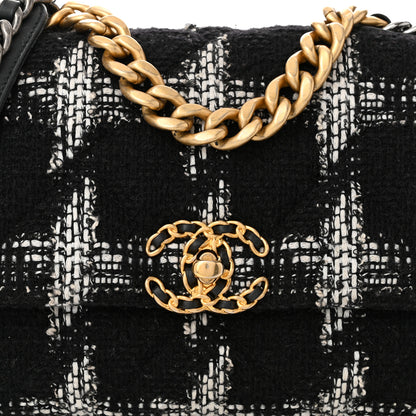 Chanel Tweed Houndstooth Quilted Medium Chanel 19 Flap Black White 8 of 10