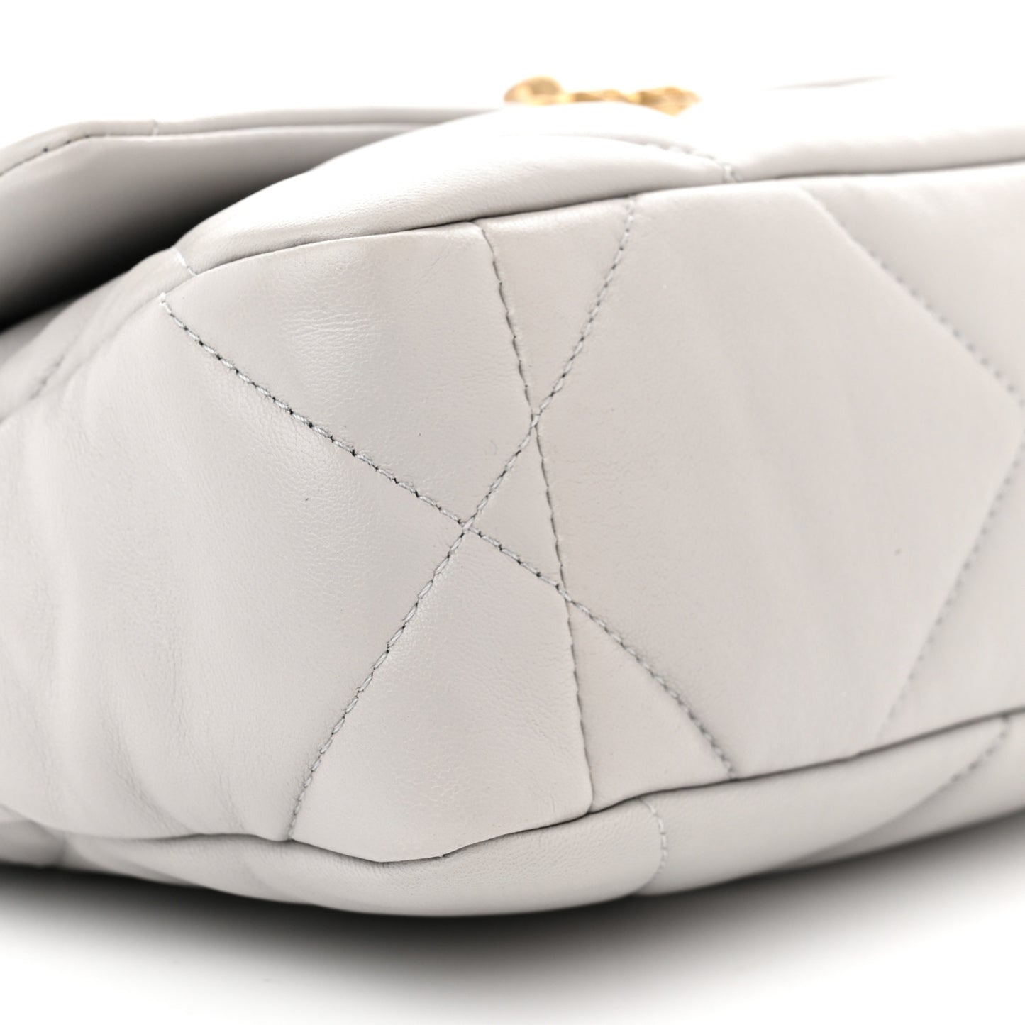 Lambskin Quilted Medium Chanel 19 Flap Grey