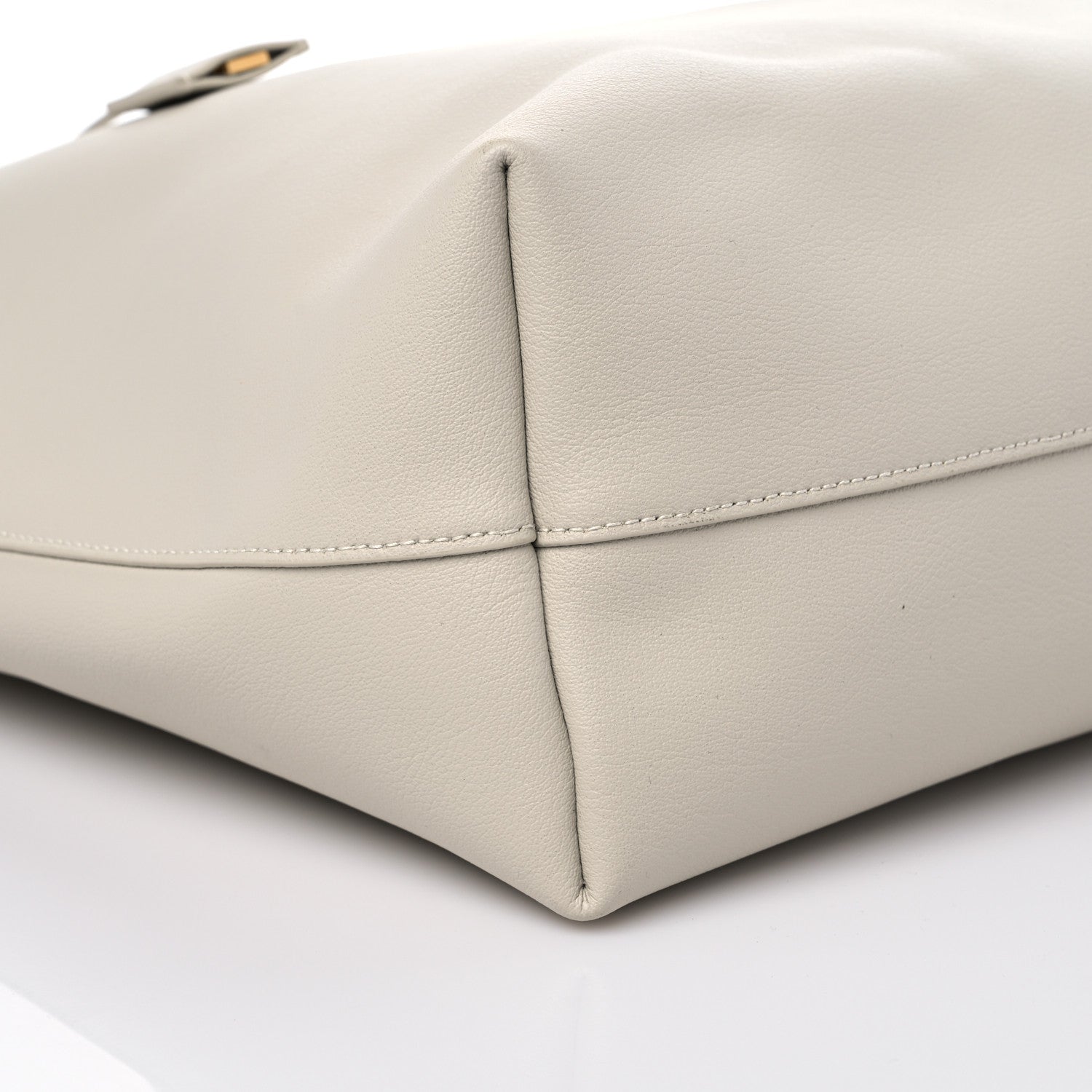 Saint Laurent Calfskin Large Shopping Tote Porcellana 9 of 12