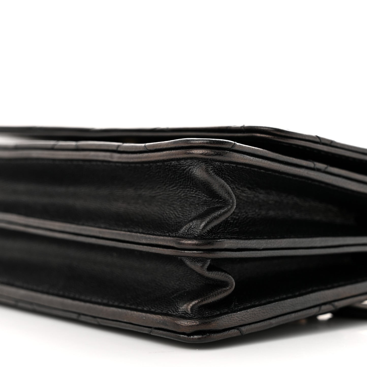 Lambskin Quilted CC Pearl Enamel Clutch on Chain WOC Black