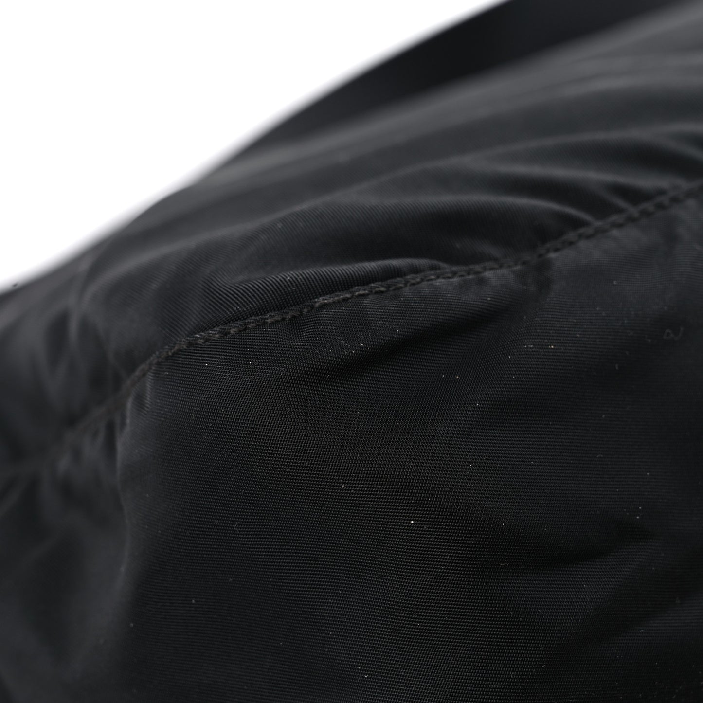 Nylon Vela Messenger Bag Black