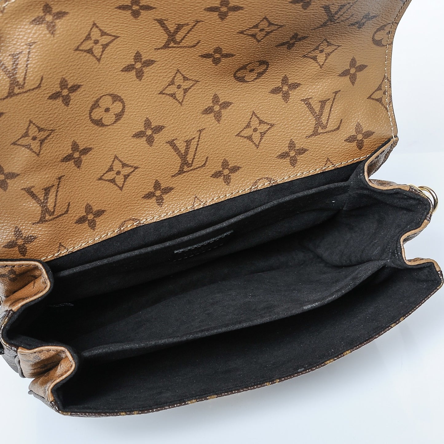 Reverse Monogram Pochette Metis
