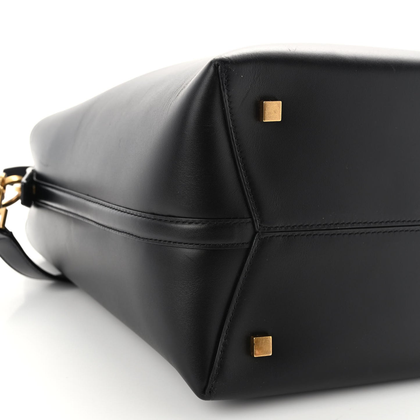 Shiny Calfskin Le 37 Bucket Bag Black