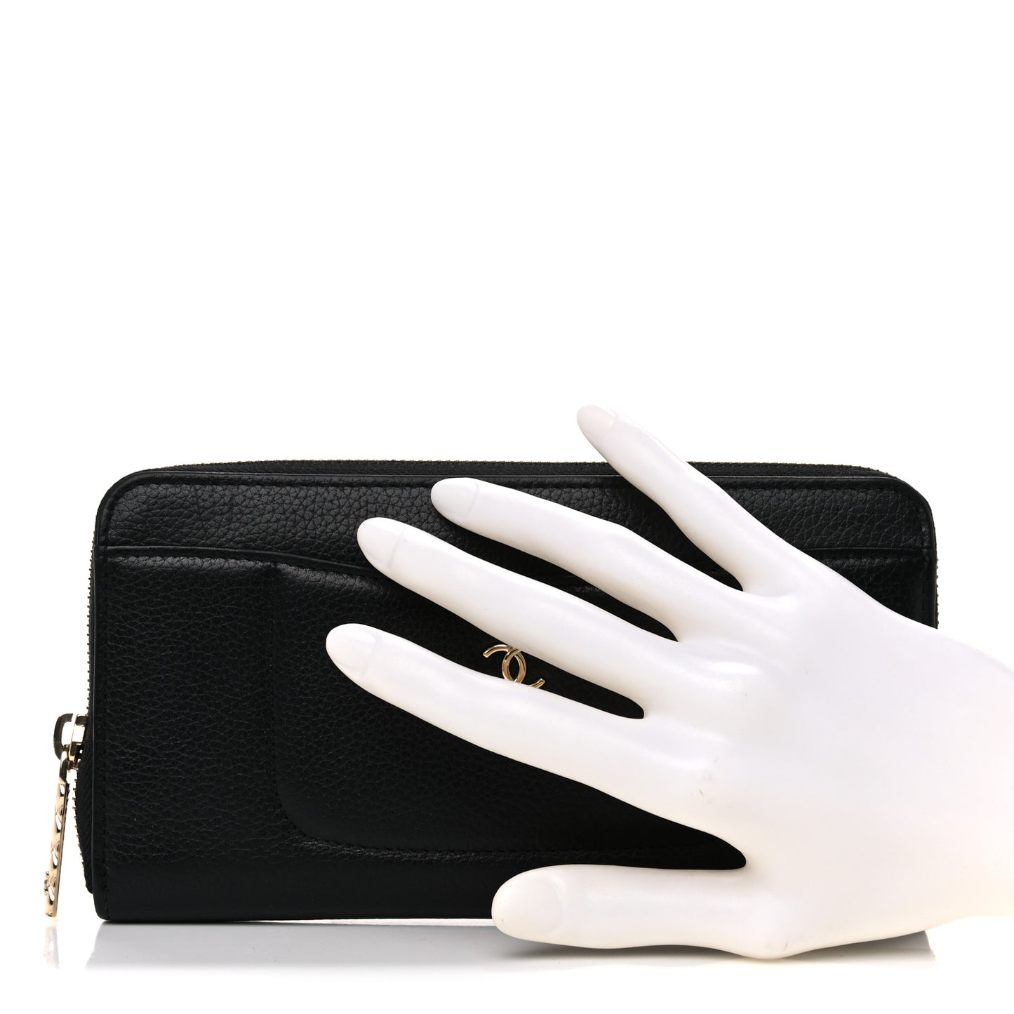 Grained Calfskin Neo Executive Zip Around Wallet Black