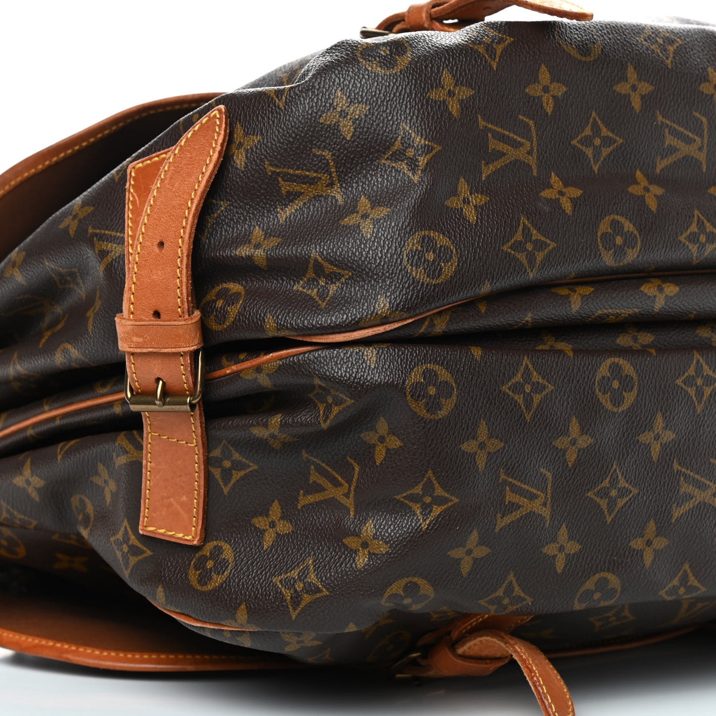 Monogram Saumur 43