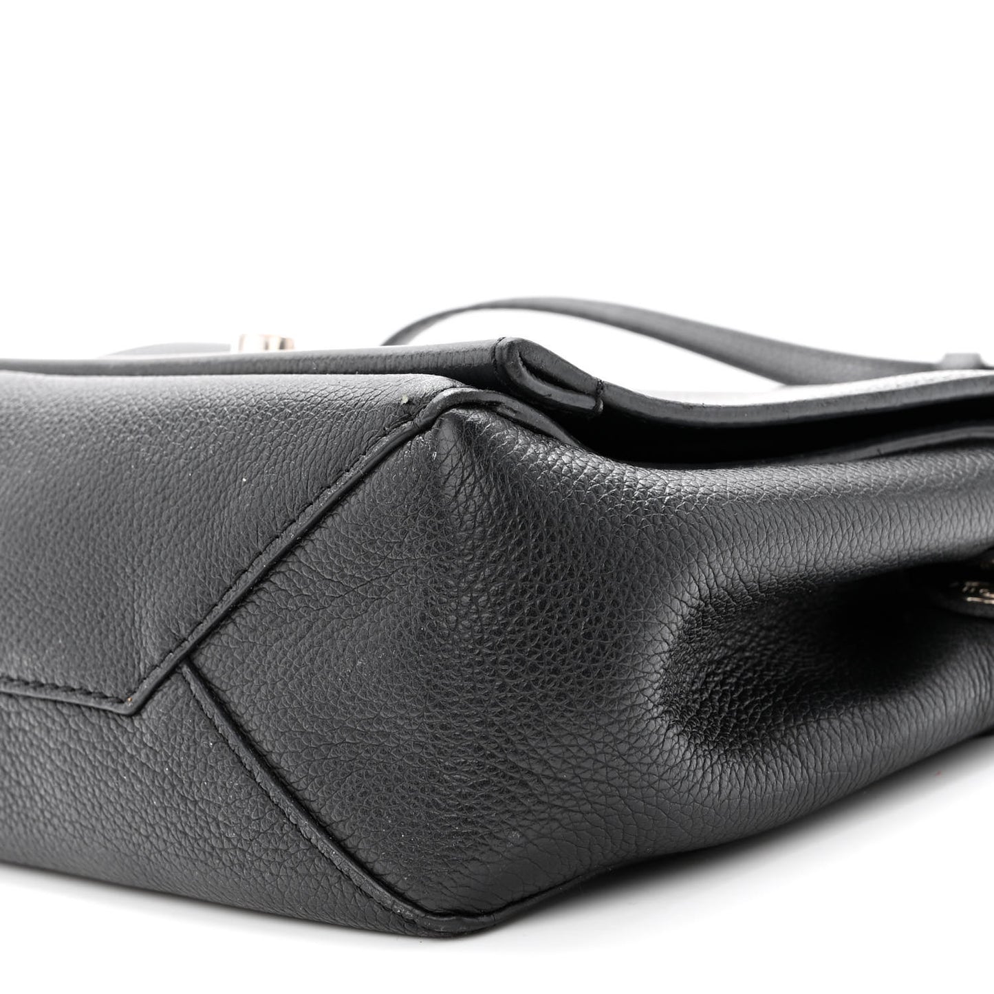 Calfskin Lockme II Chain Bag BB Black
