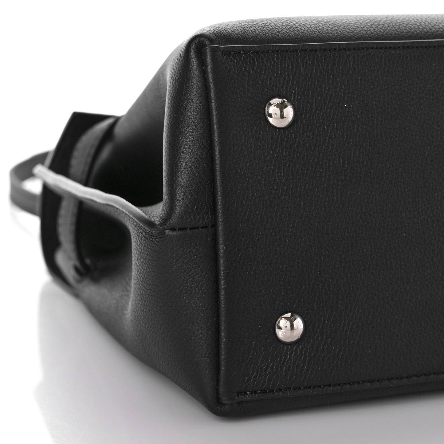 Soft Calfskin Lockme Ever MM Black