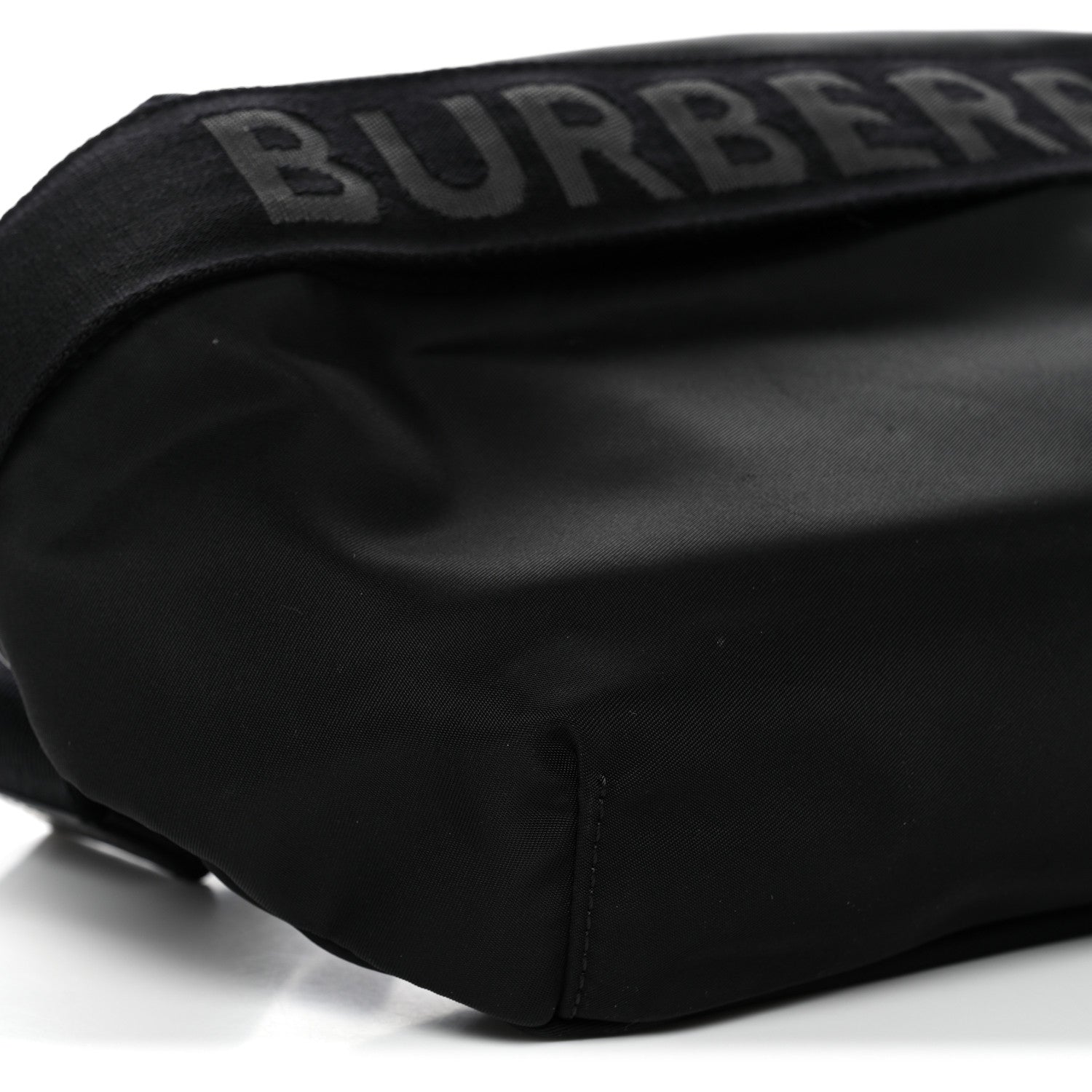 Burberry Econyl Sonny Bum Bag Black 1870322 – FASHIONPHILE