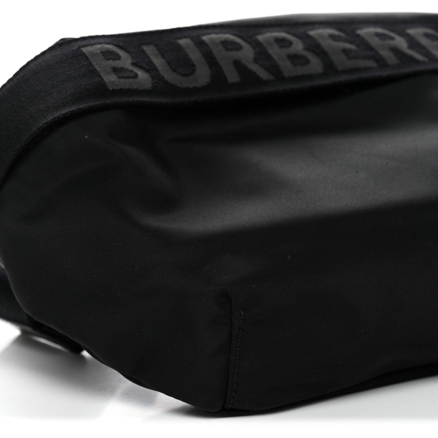 Econyl Sonny Bum Bag Black