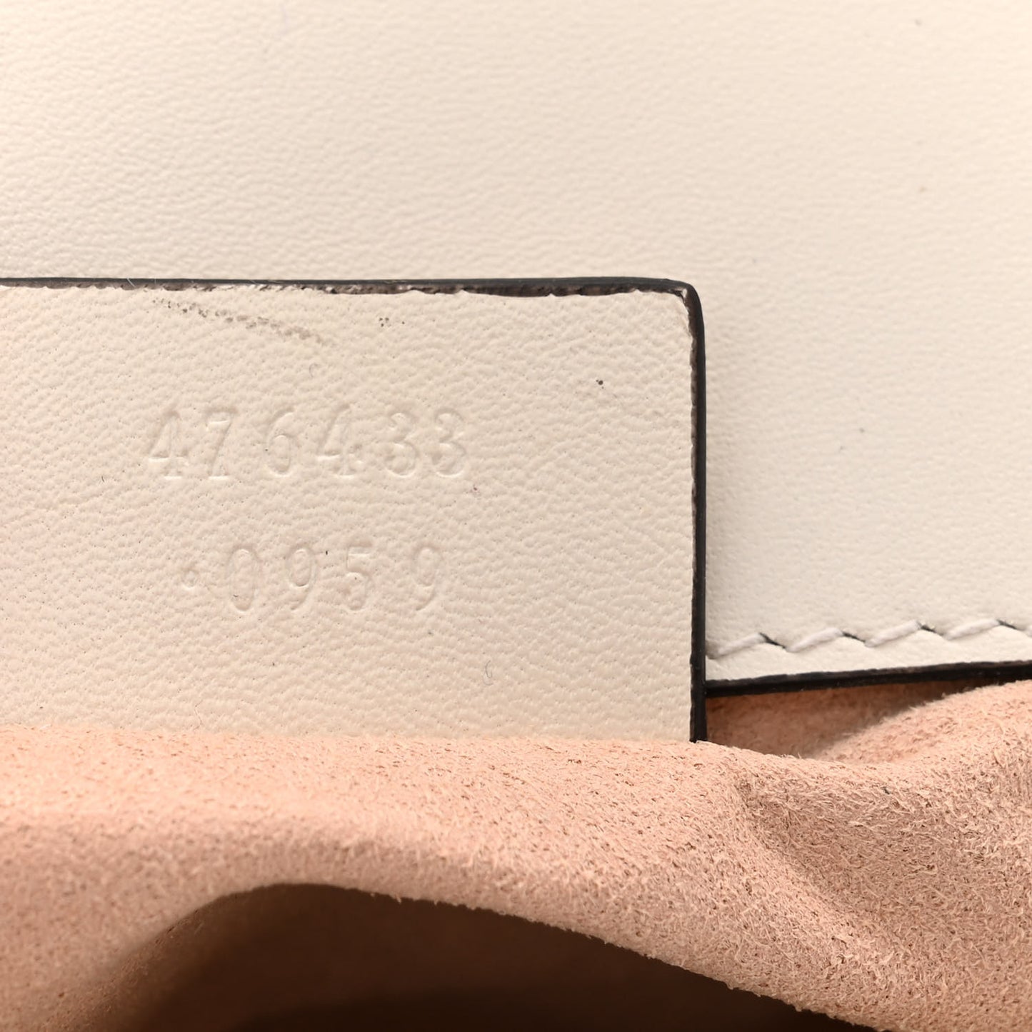 Calfskin Matelasse Super Mini GG Marmont Shoulder Bag White
