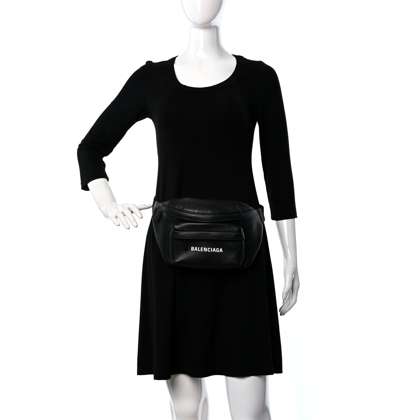 Smooth Calfskin Logo Everyday Beltpack XS Black White