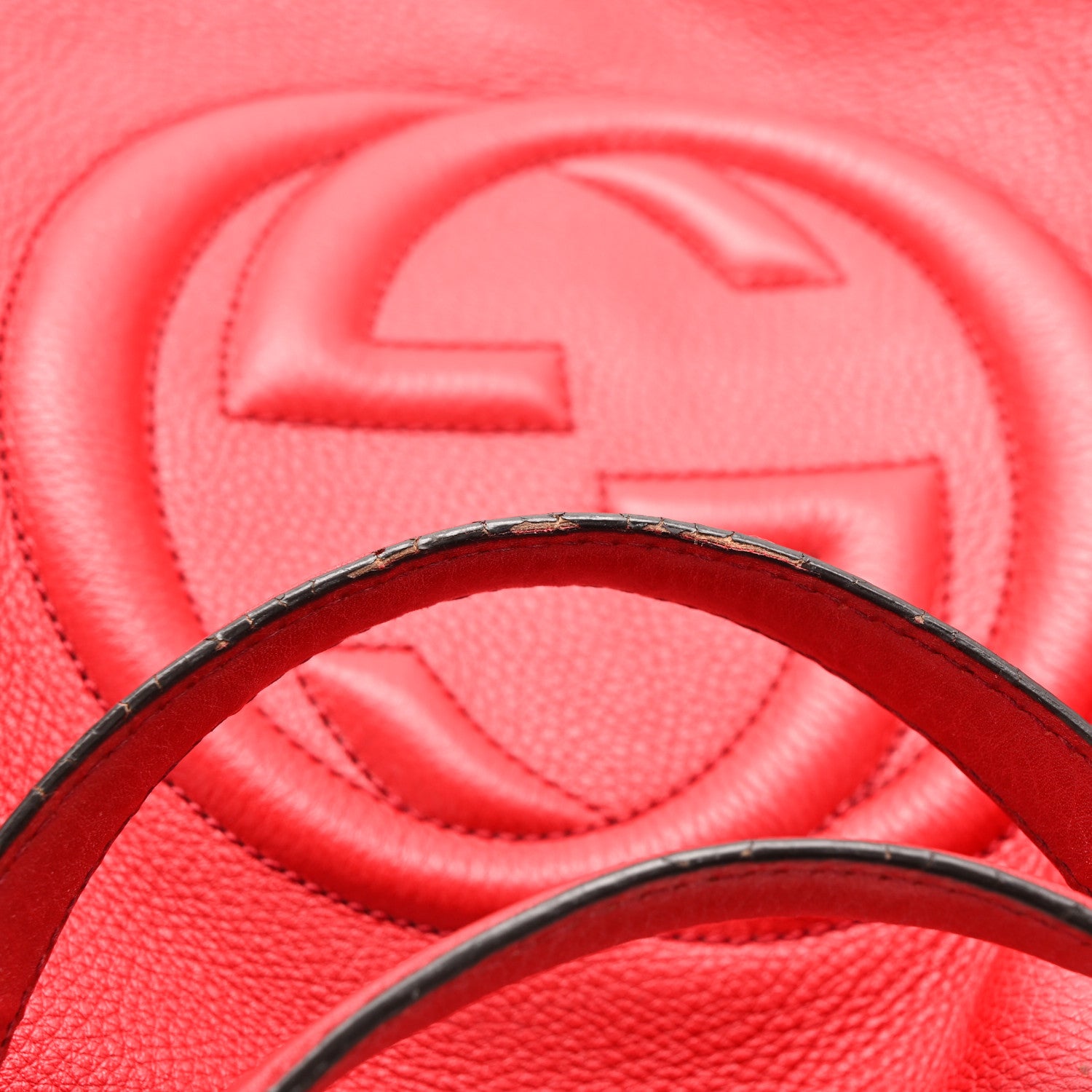 Gucci Pebbled Calfskin Medium Soho Shoulder Bag Tabasco Red