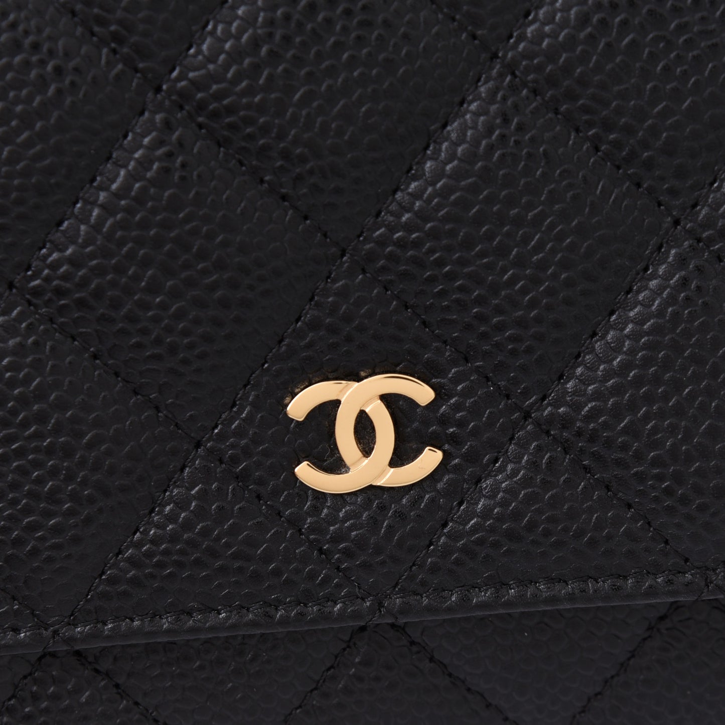 Caviar Quilted Wallet On Chain WOC Black