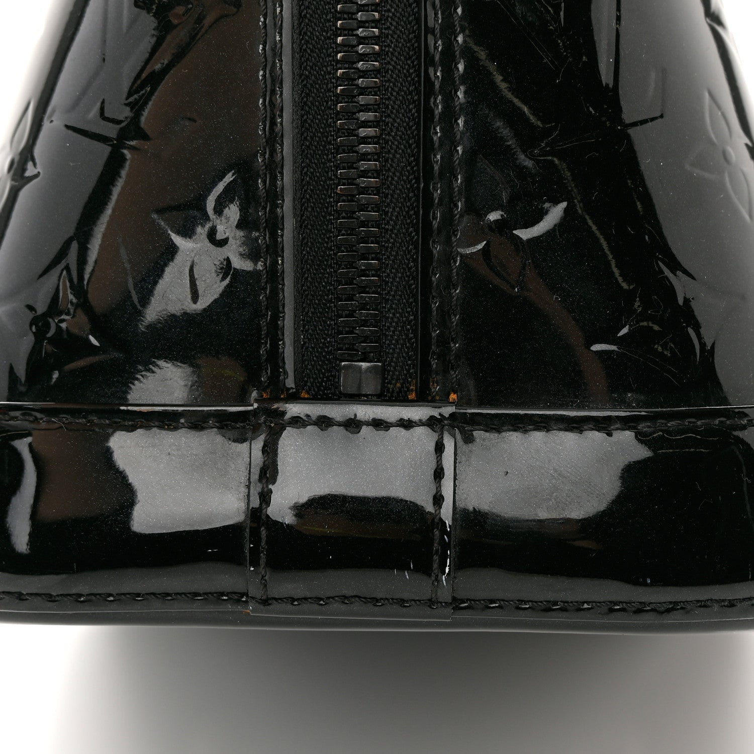 Louis Vuitton Vernis Alma PM Noir Magnetique 17 of 18