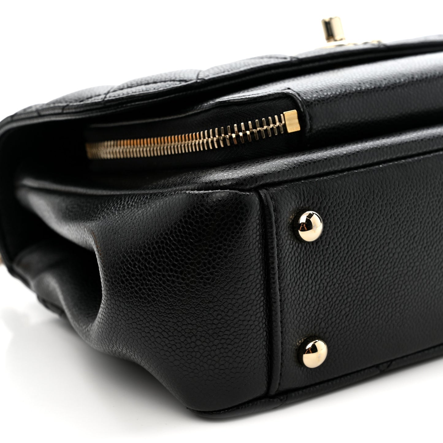 Caviar Quilted Medium Business Affinity Flap Black