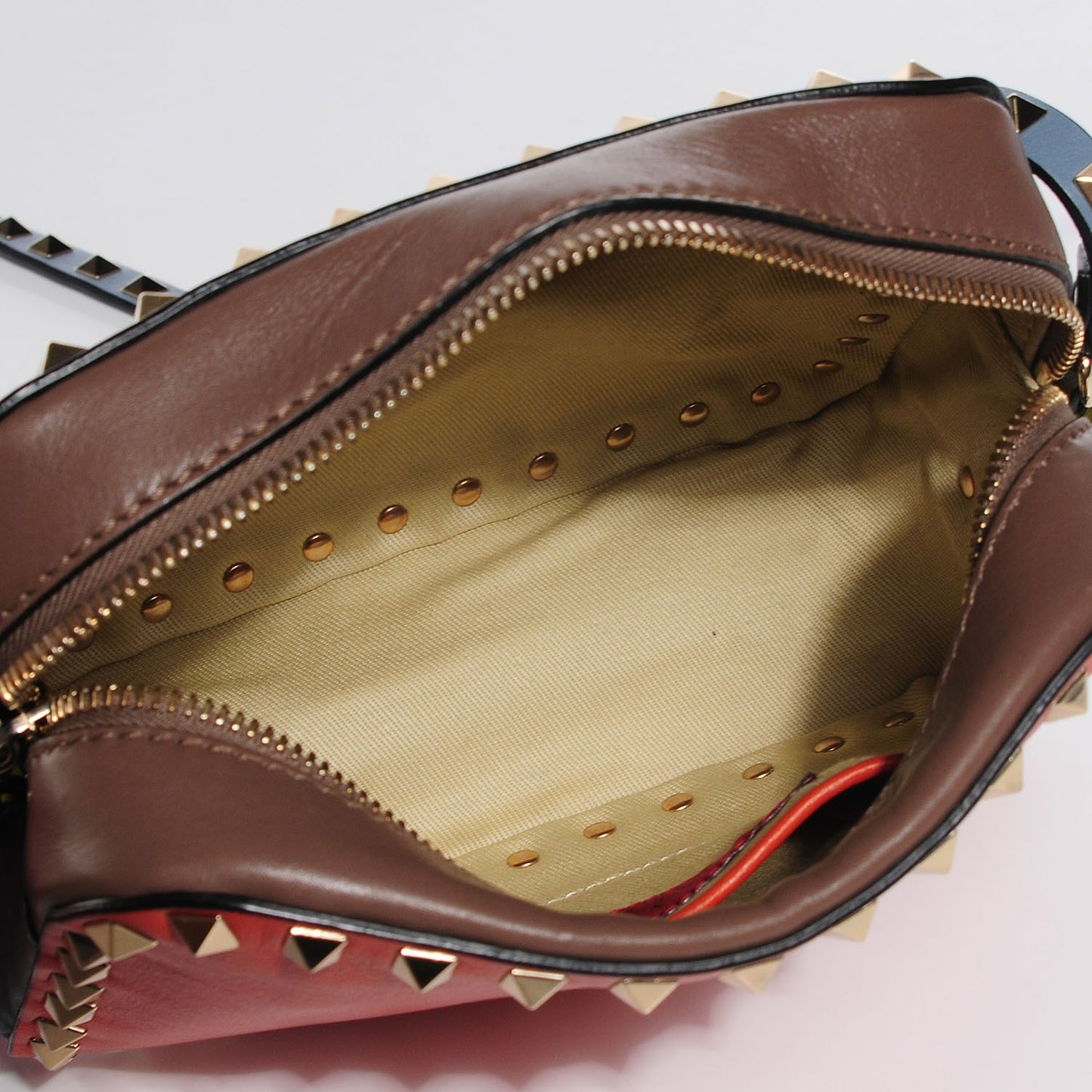 Vitello Colorblock Rockstud Camera Crossbody Bag Multicolor