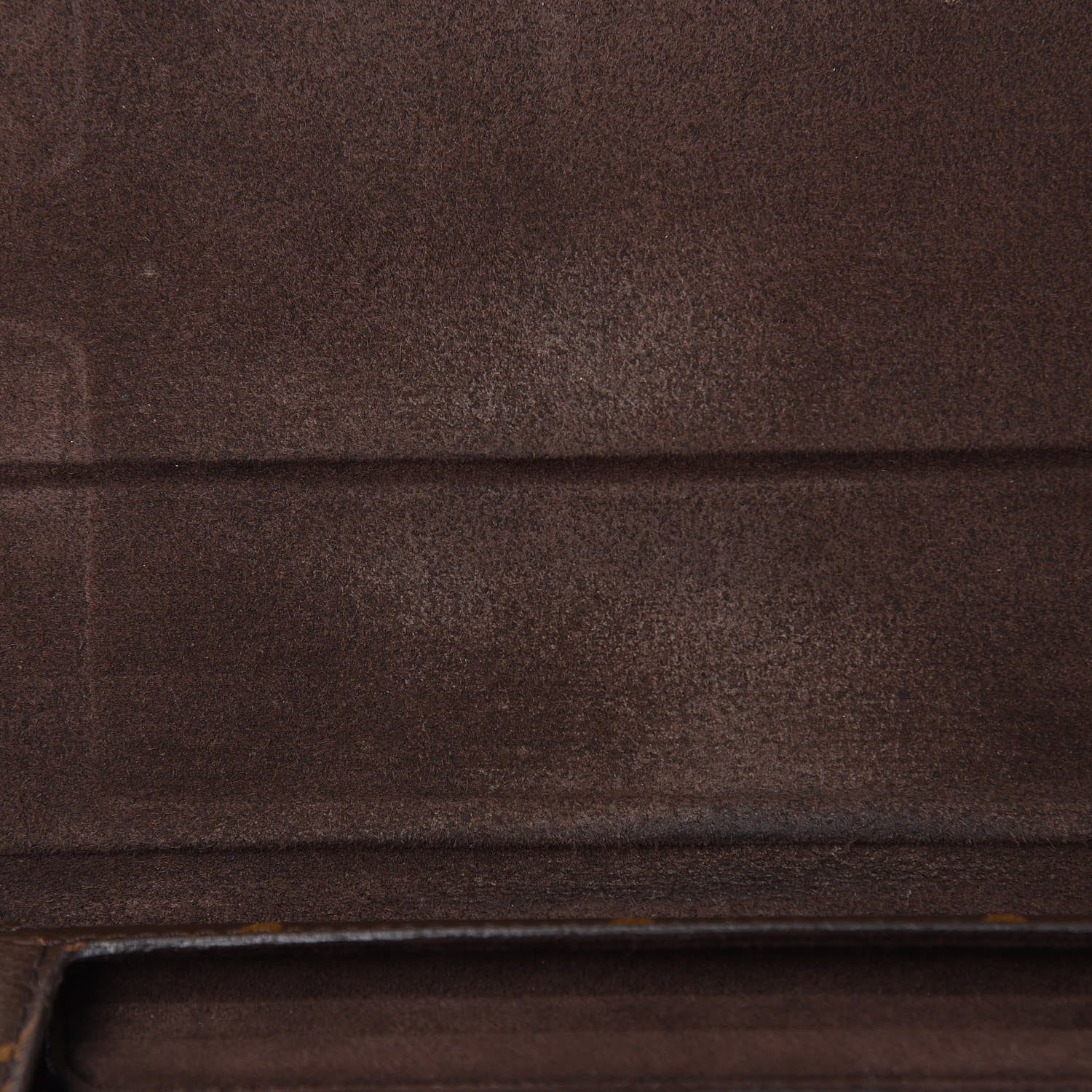 Louis Vuitton Monogram Folio iPad Mini Case 9 of 10