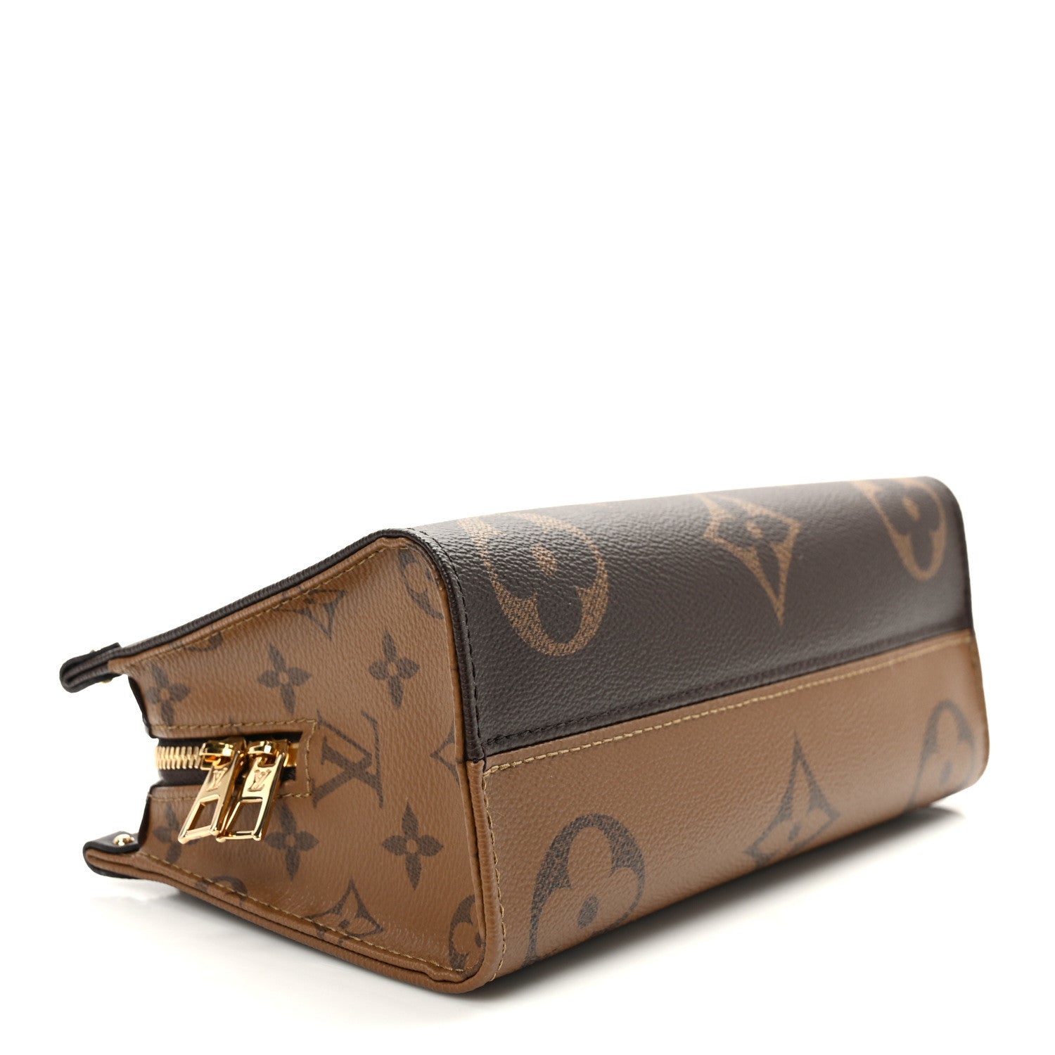 Louis Vuitton Reverse Monogram Giant OnTheGo East West 4 of 11