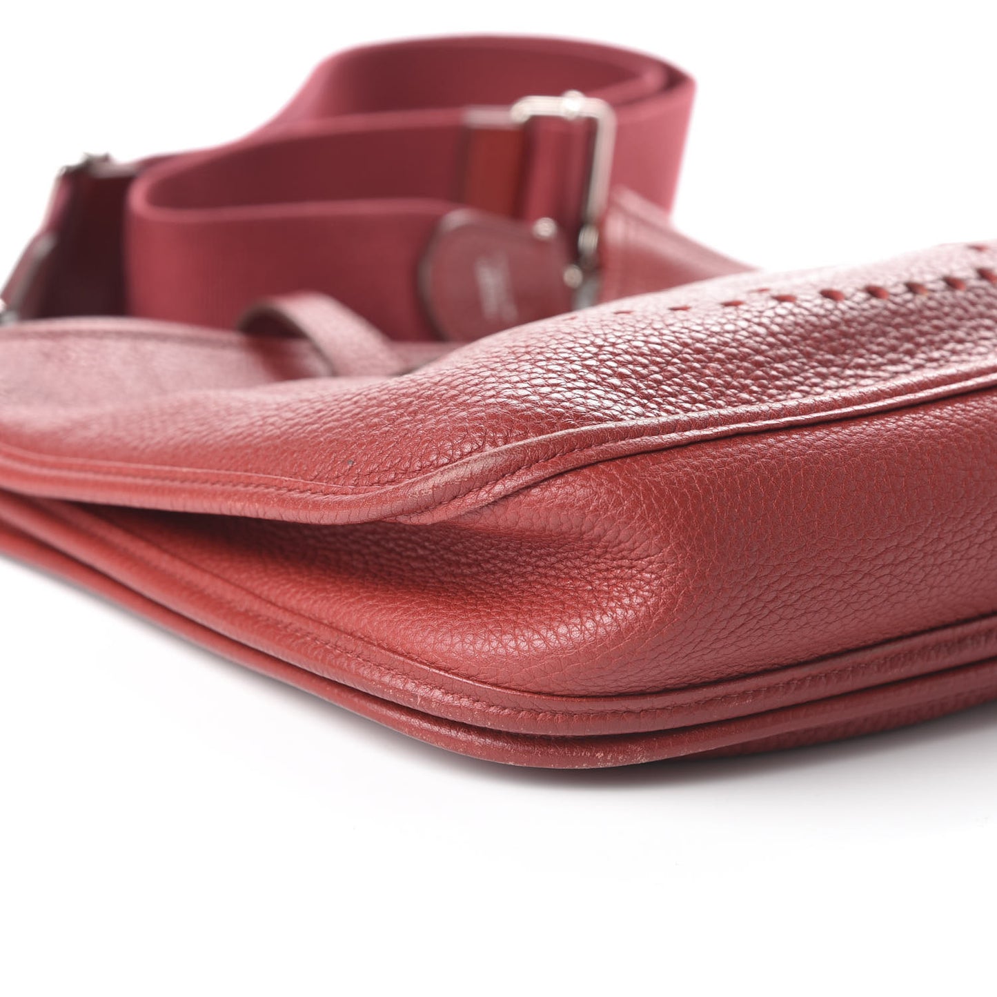 Taurillon Clemence Evelyne III PM Rouge Vif