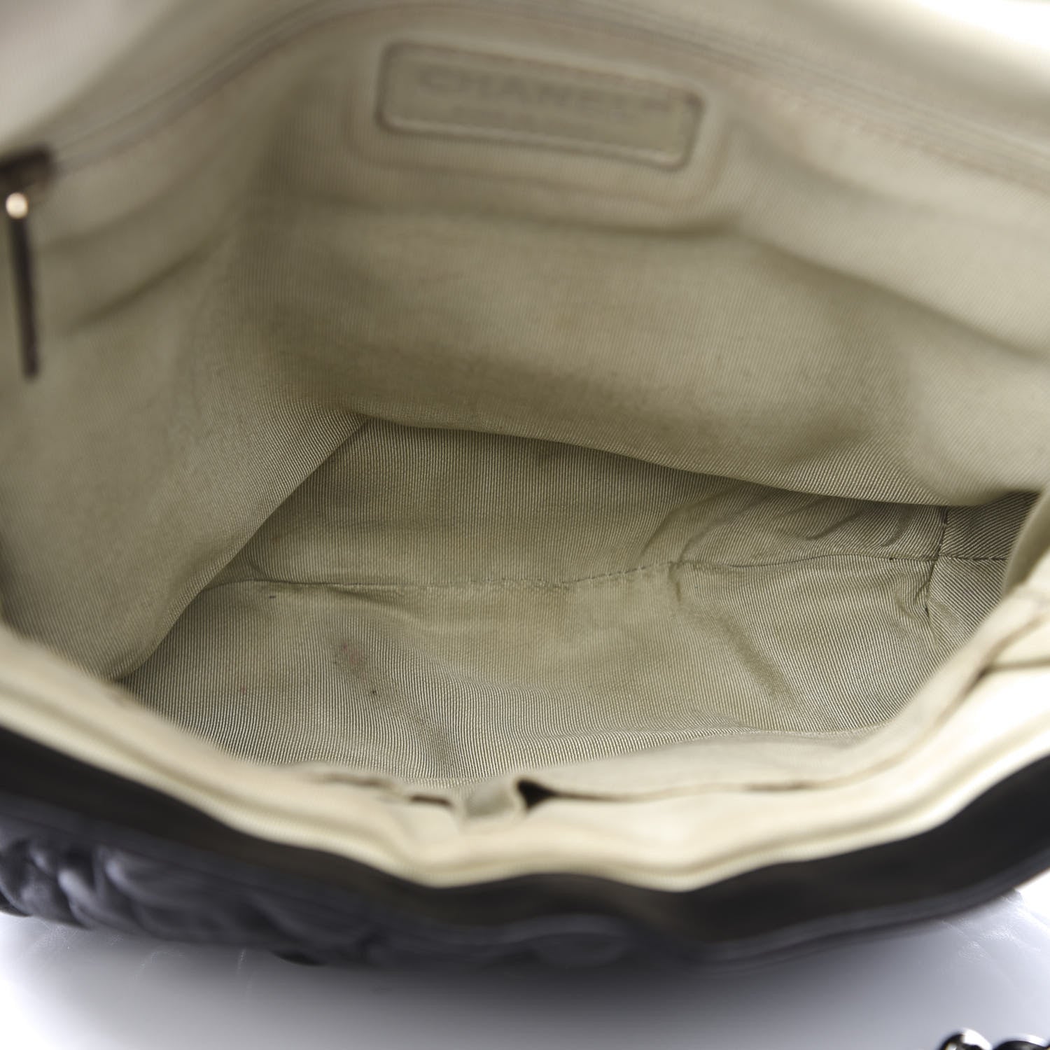 Chanel Washed Lambskin Quilted Large Chain Around Messenger Black 4 of 9