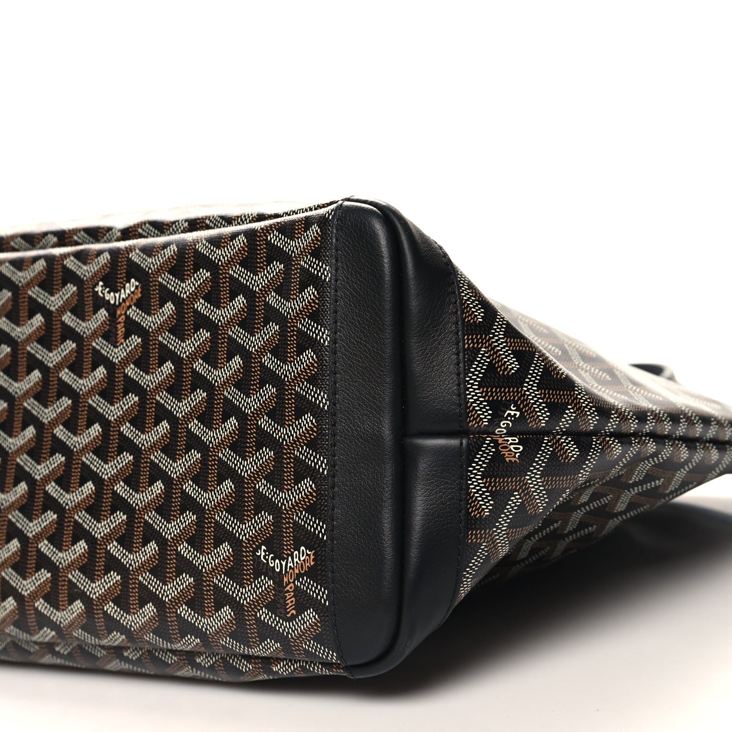 Goyardine Artois MM Black