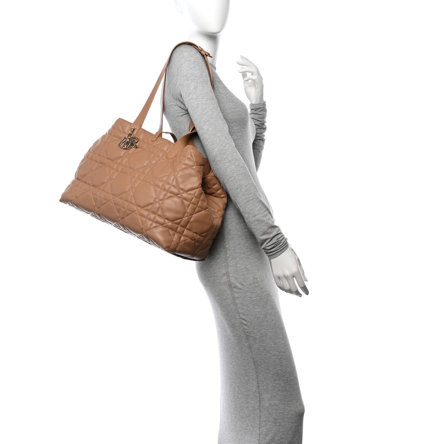 Calfskin Macrocannage Large Toujours Tan