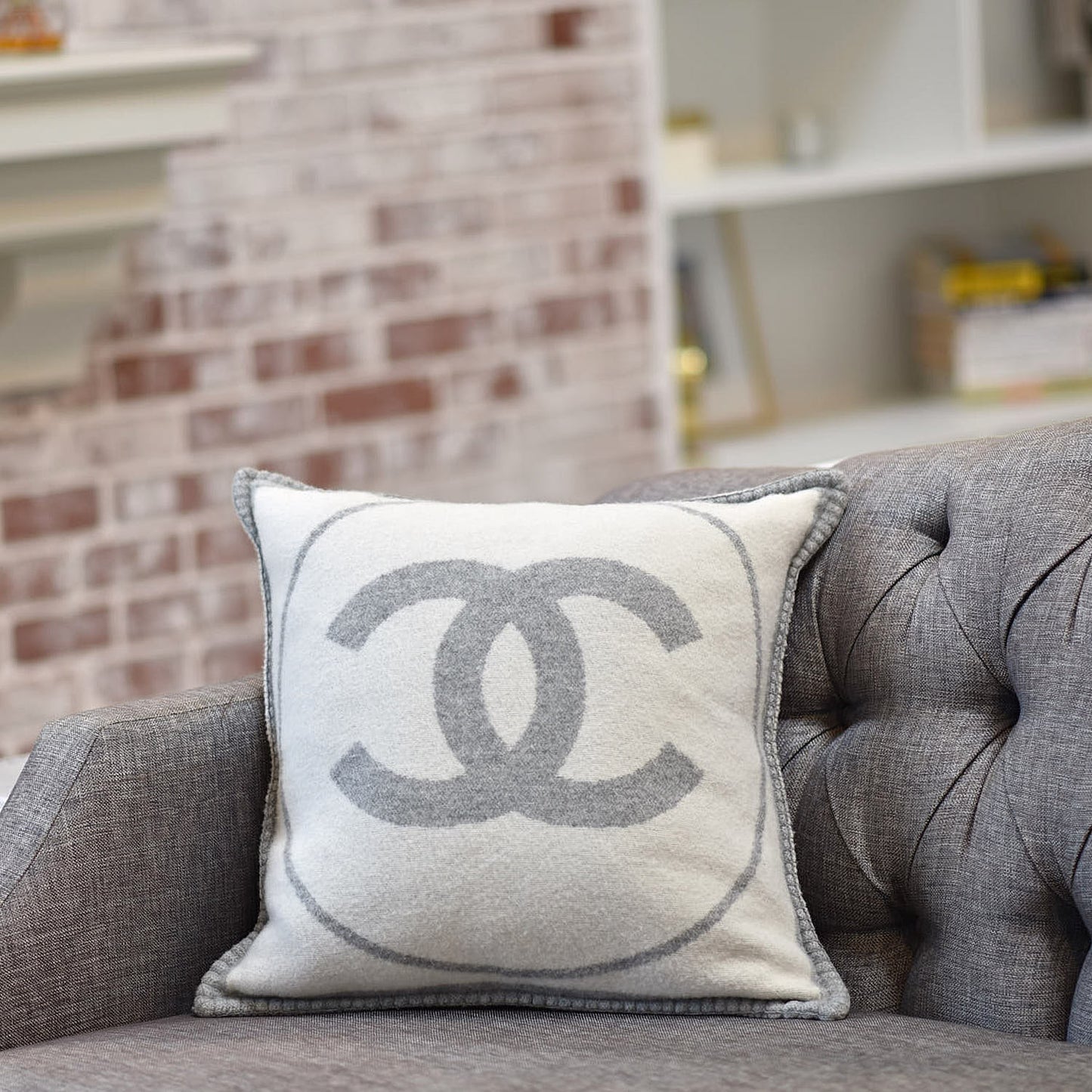 Merino Wool Cashmere CC Pillow Grey Off White