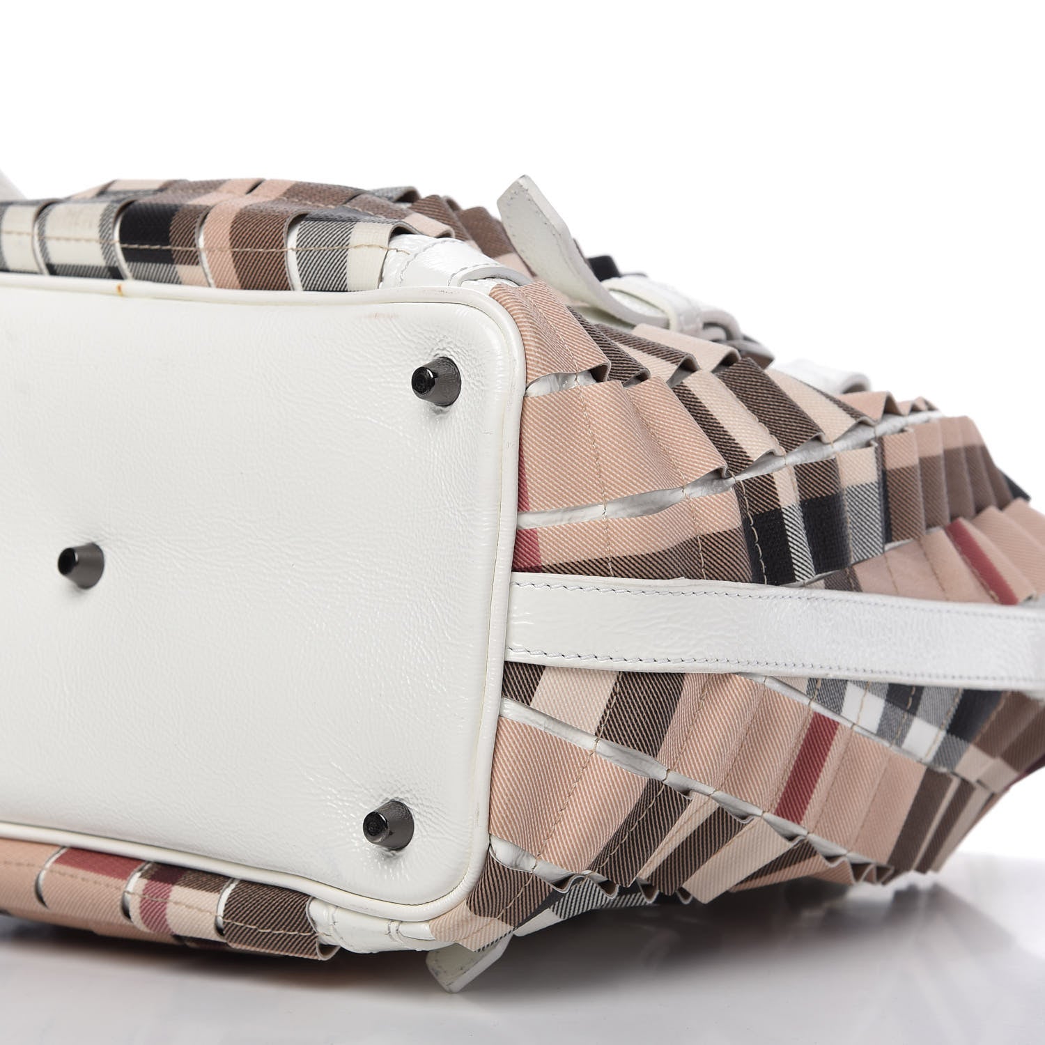 Burberry Patent House Check Ruffled Small Lowry White 7 of 11